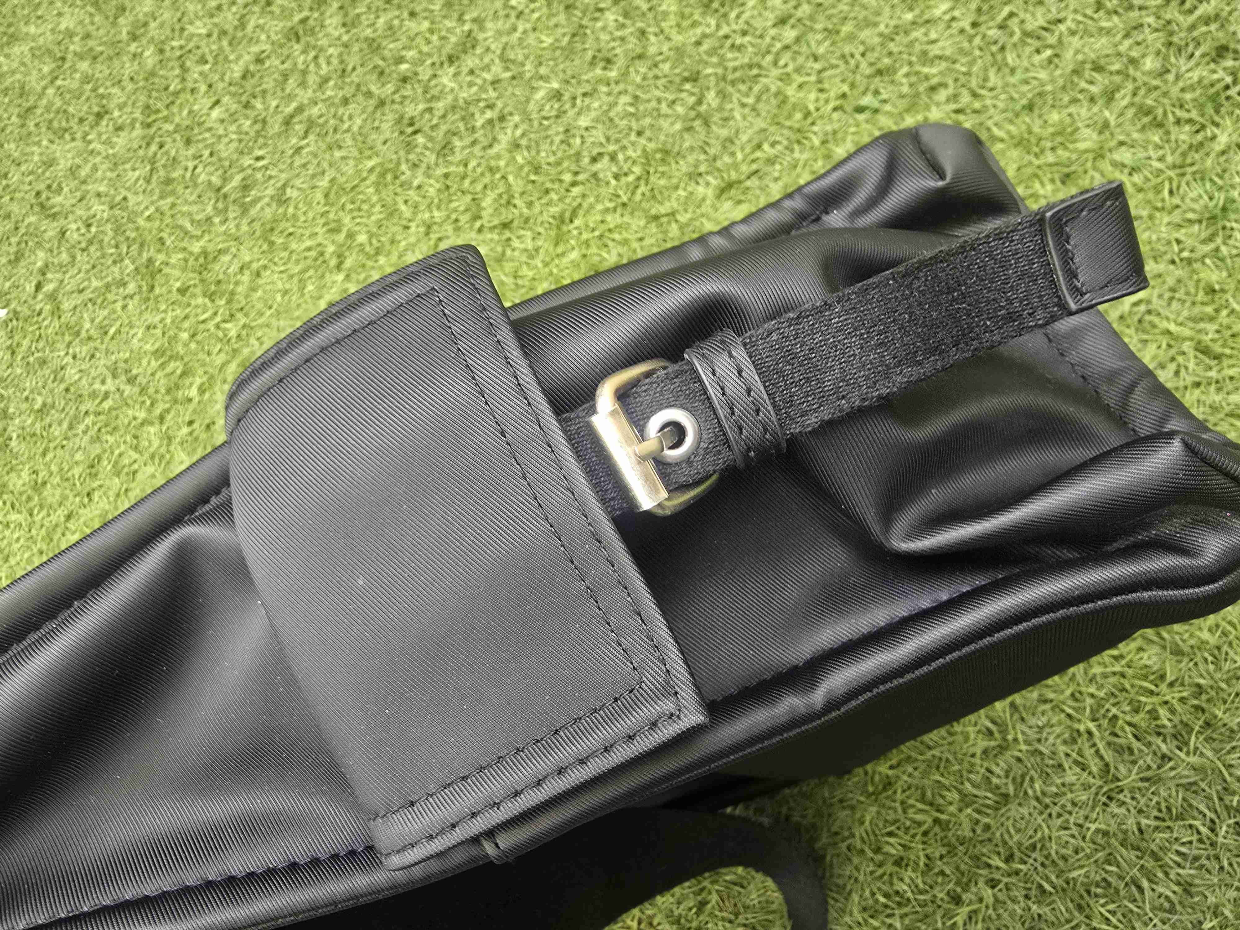 Bolso negro UMBRALE - miniatura 1