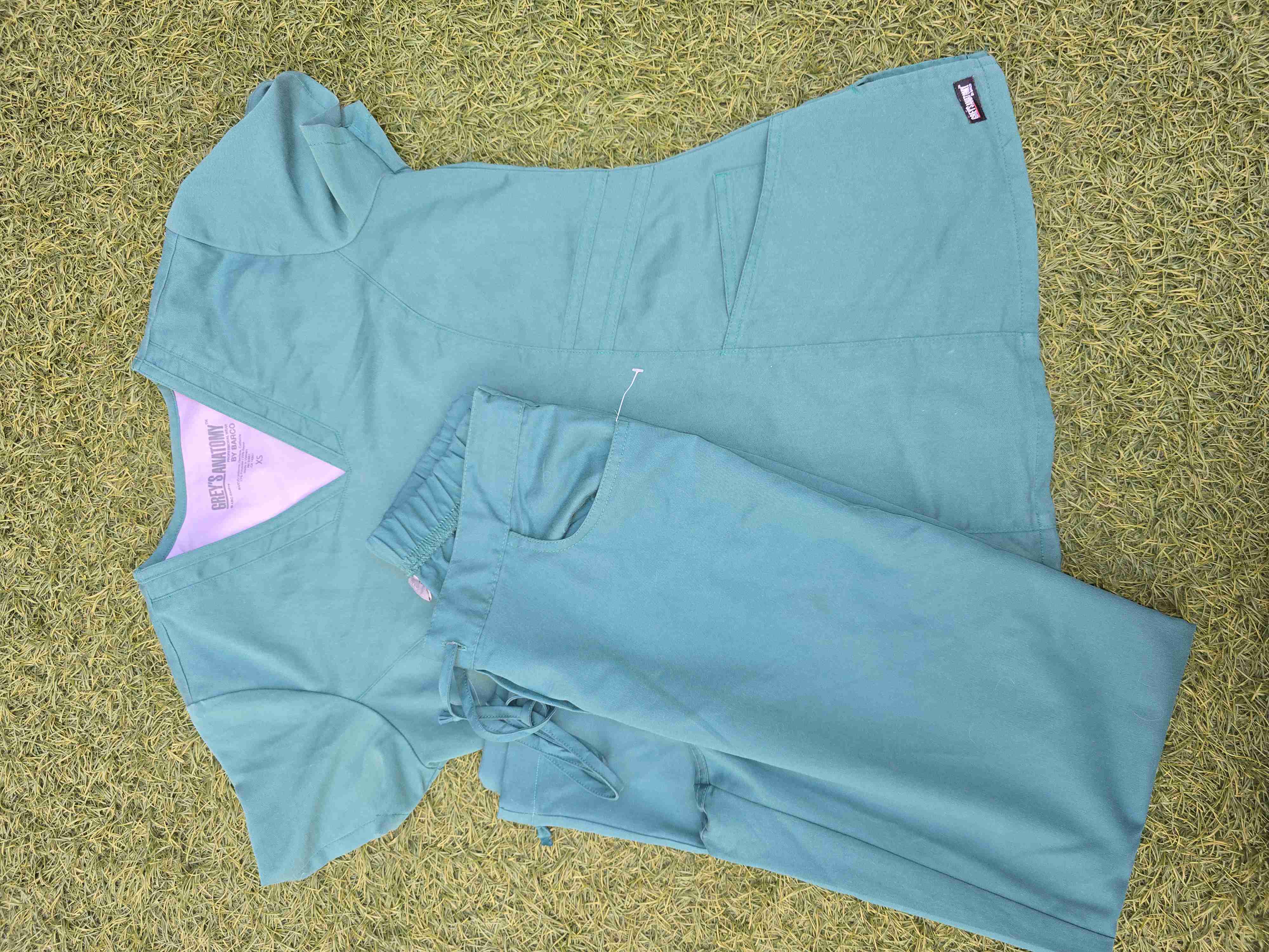 Uniforme médico verde XS greys anatomy - 3