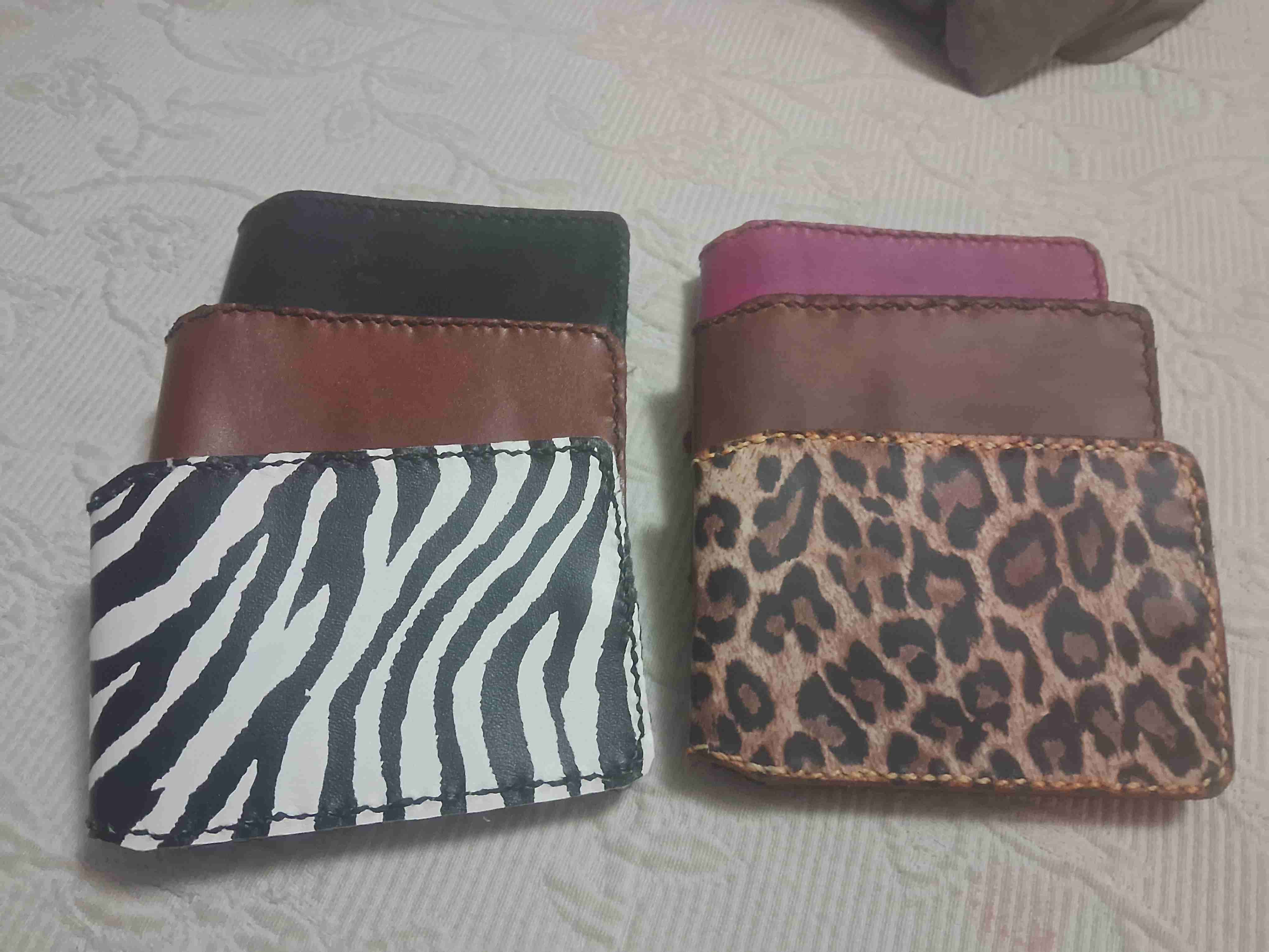 Tarjeteros de cuero - miniatura 1