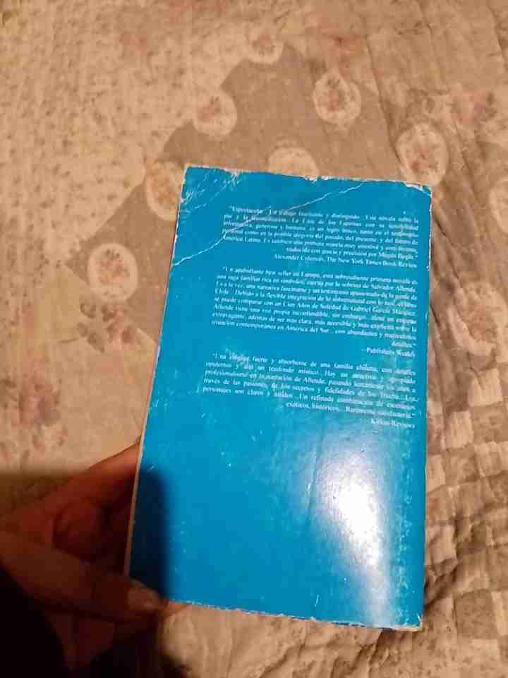 Libro 'La Casa de los Espíritus' - 3