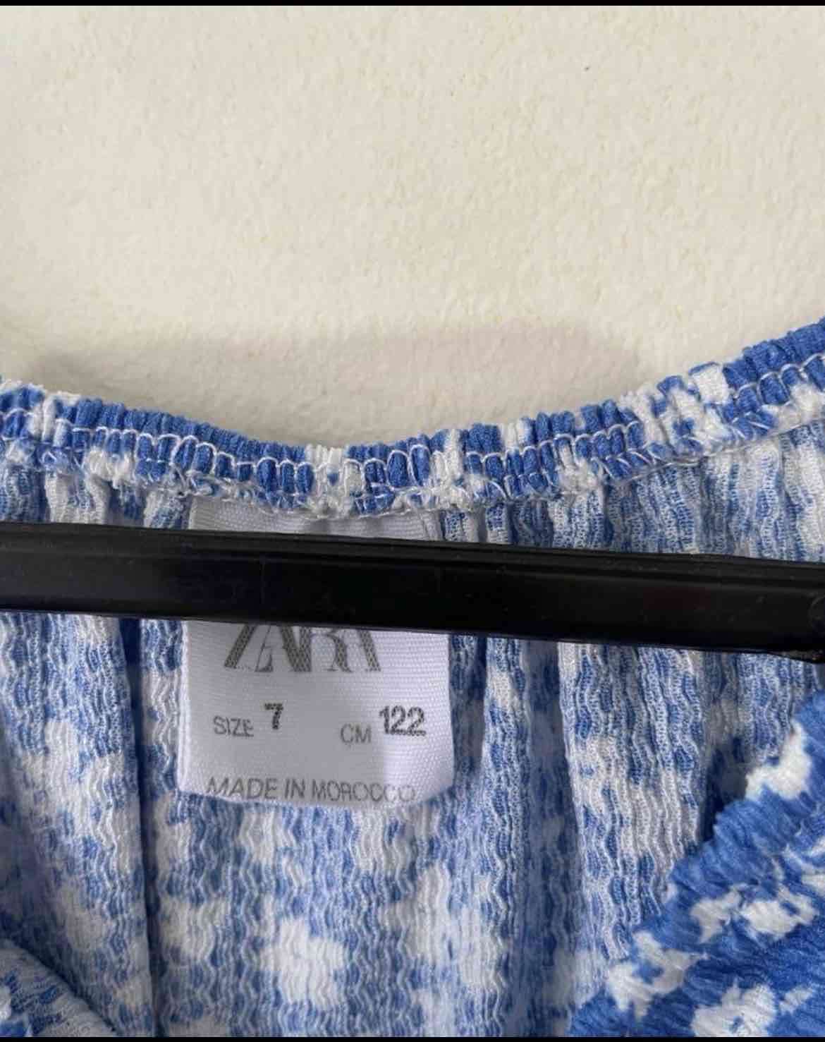 Vestido azul floral - miniatura 3