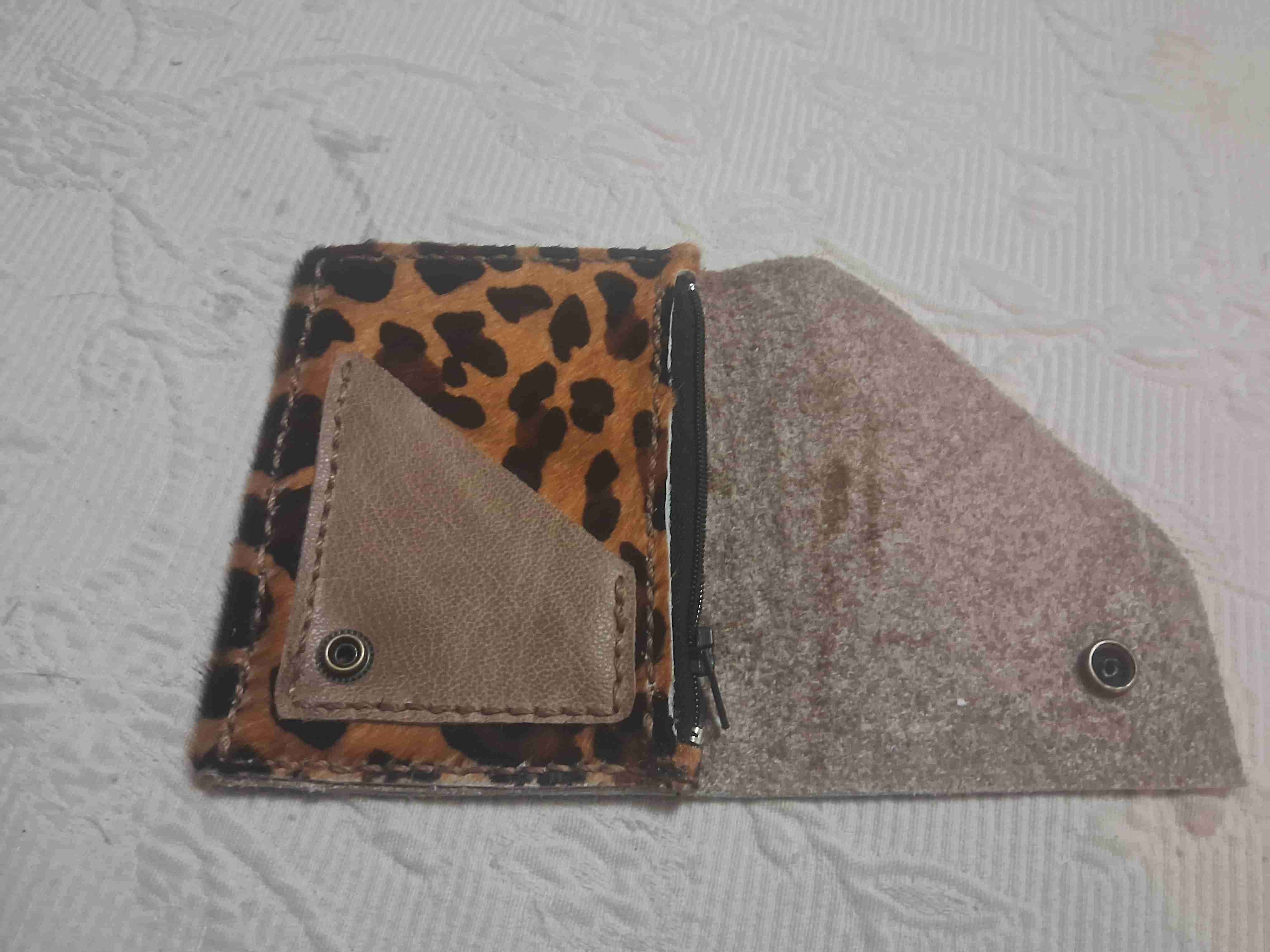 Tarjetero-Monedero de cuero pelo - miniatura 2