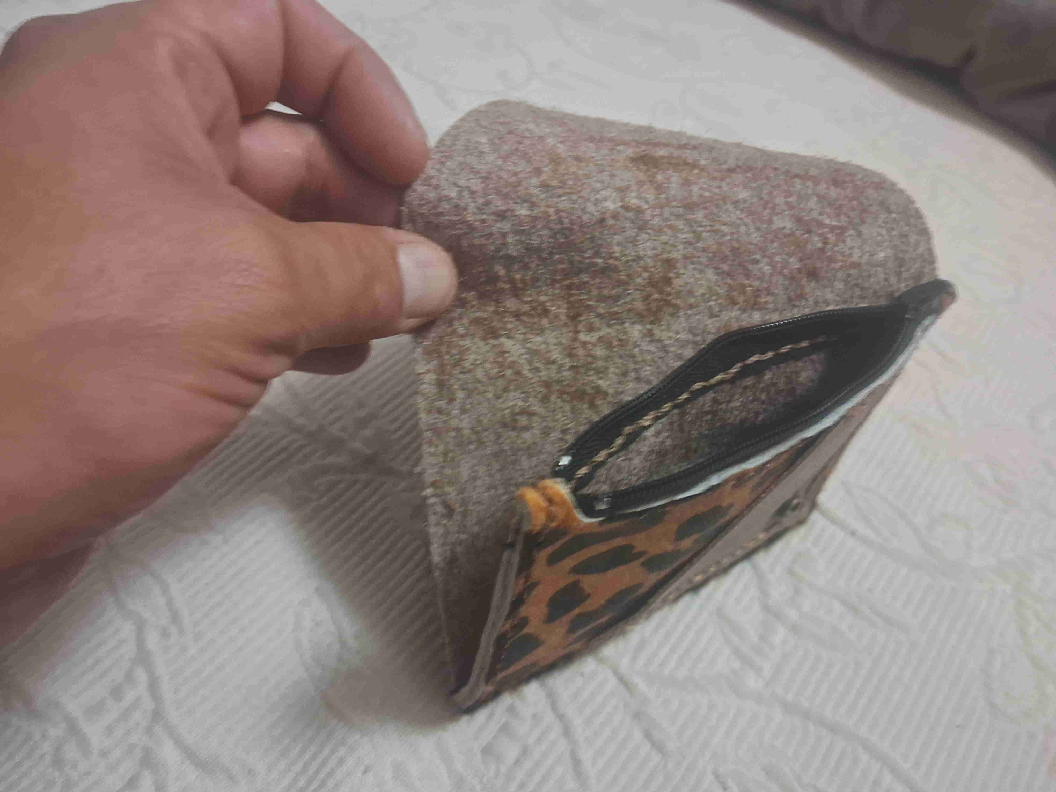 Tarjetero-Monedero de cuero pelo - miniatura 3