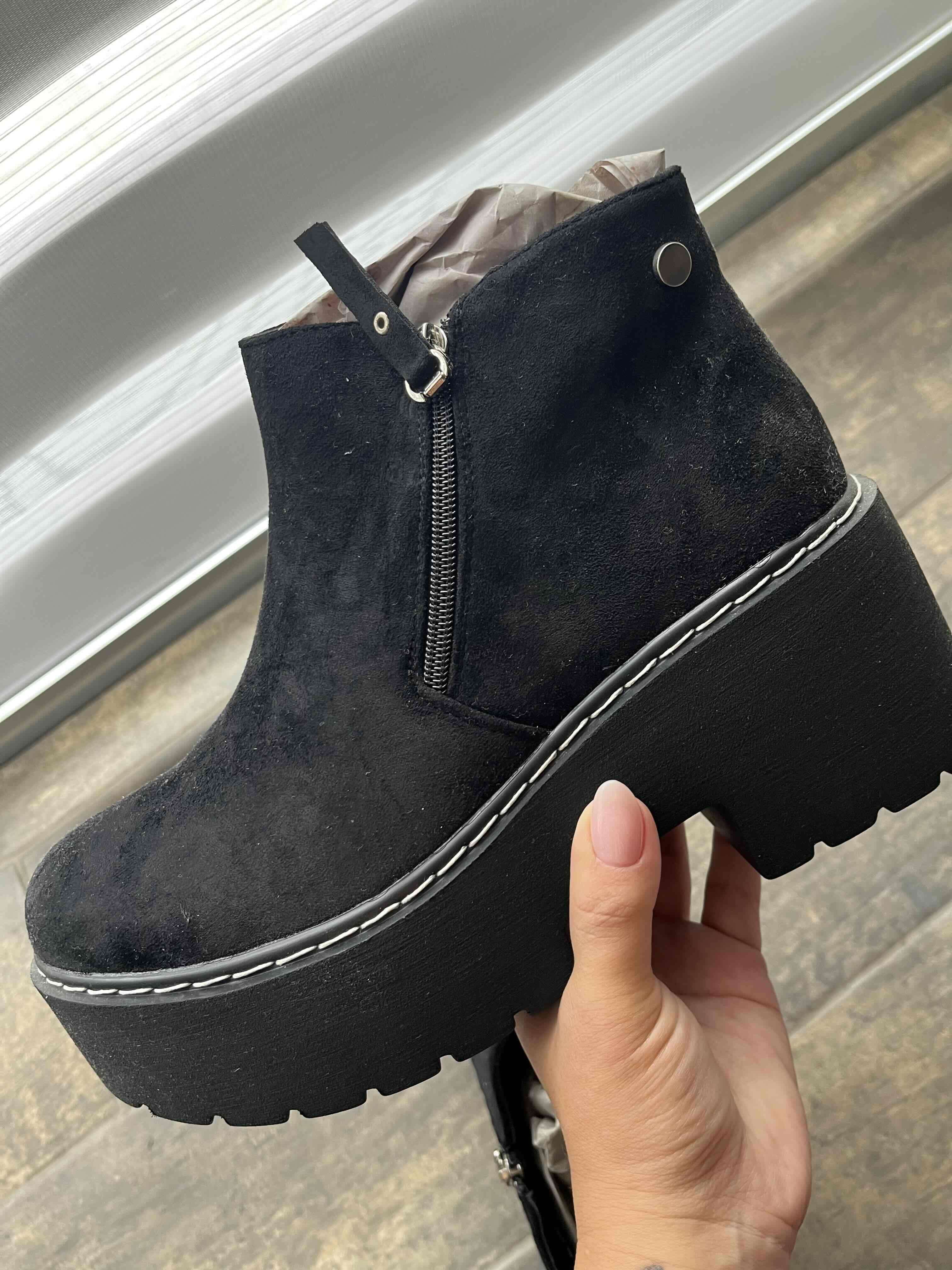 Botines negros con plataforma - 1