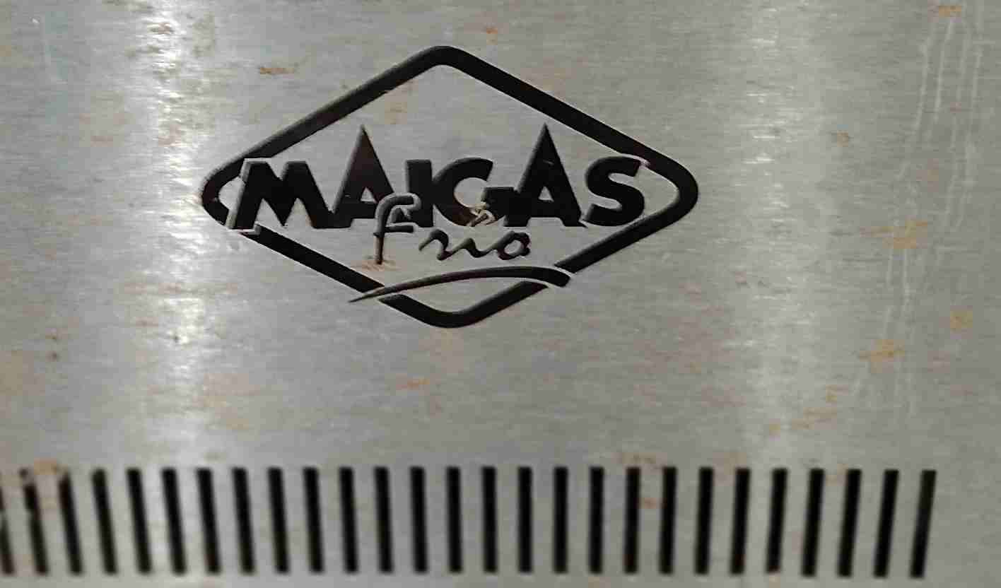 Refrigerador de acero inoxidable amplio - miniatura 2