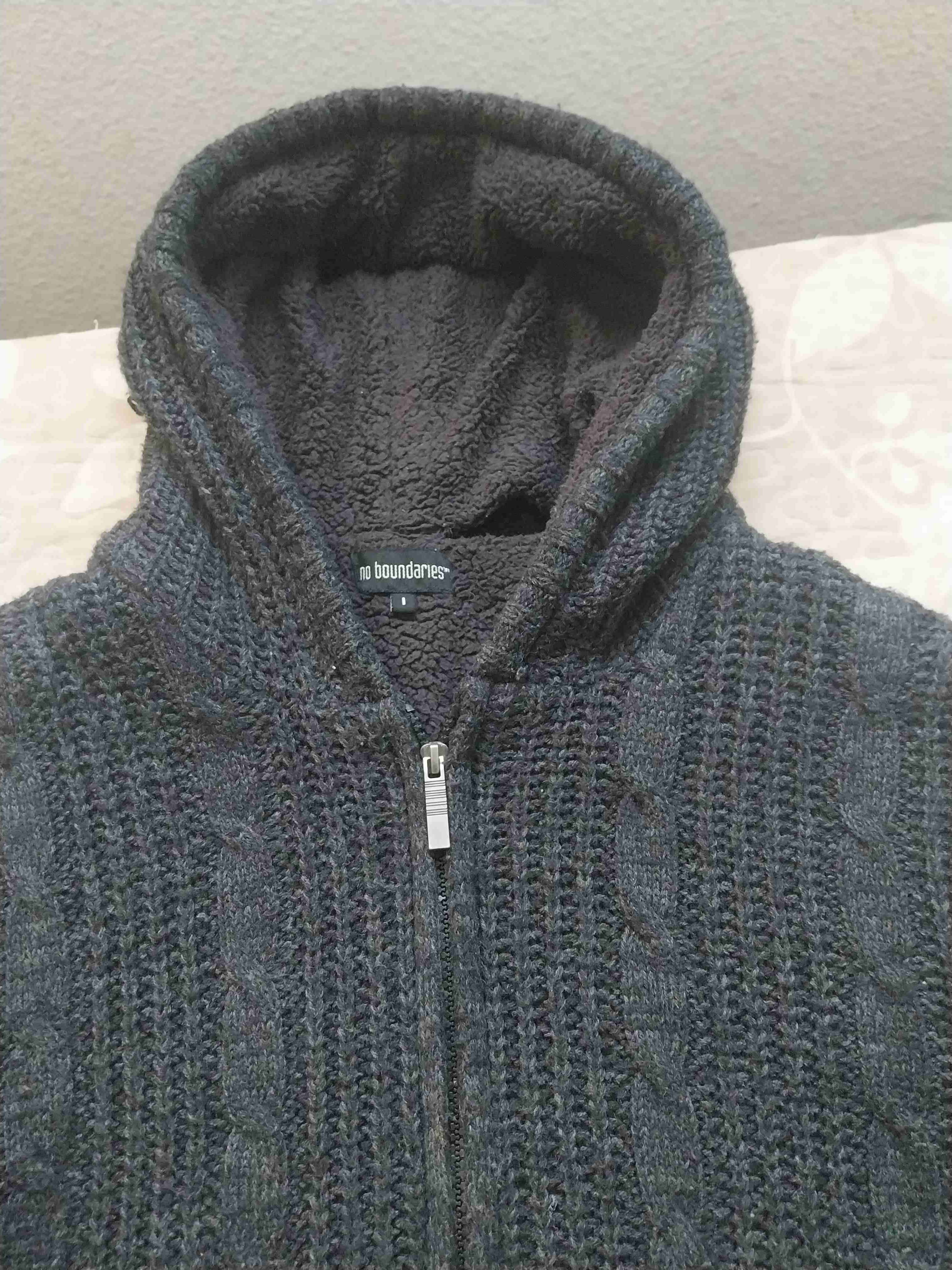 Chaqueta polar con gorro - 4