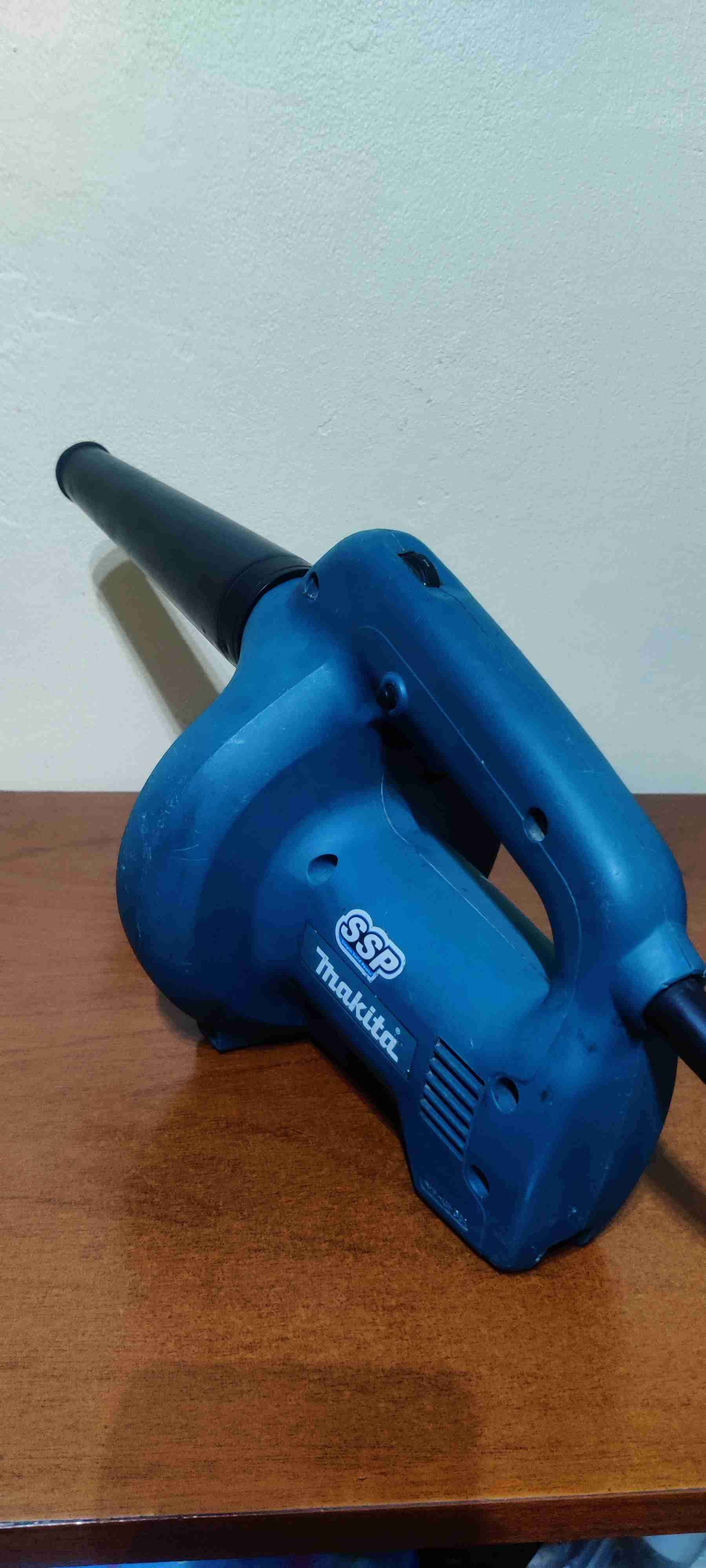 Soplador eléctrico Makita azul - 2