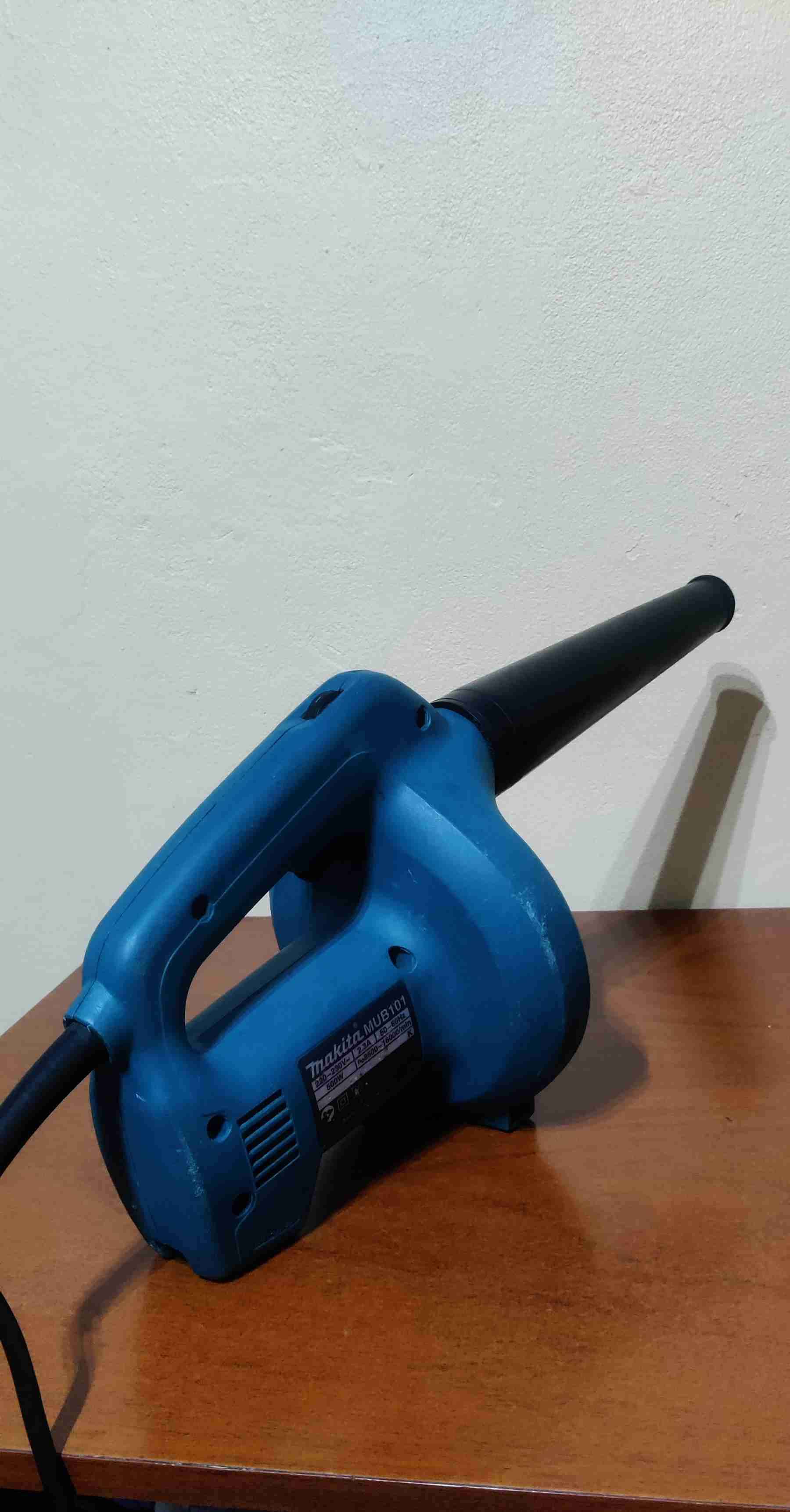 Soplador eléctrico Makita azul - 4