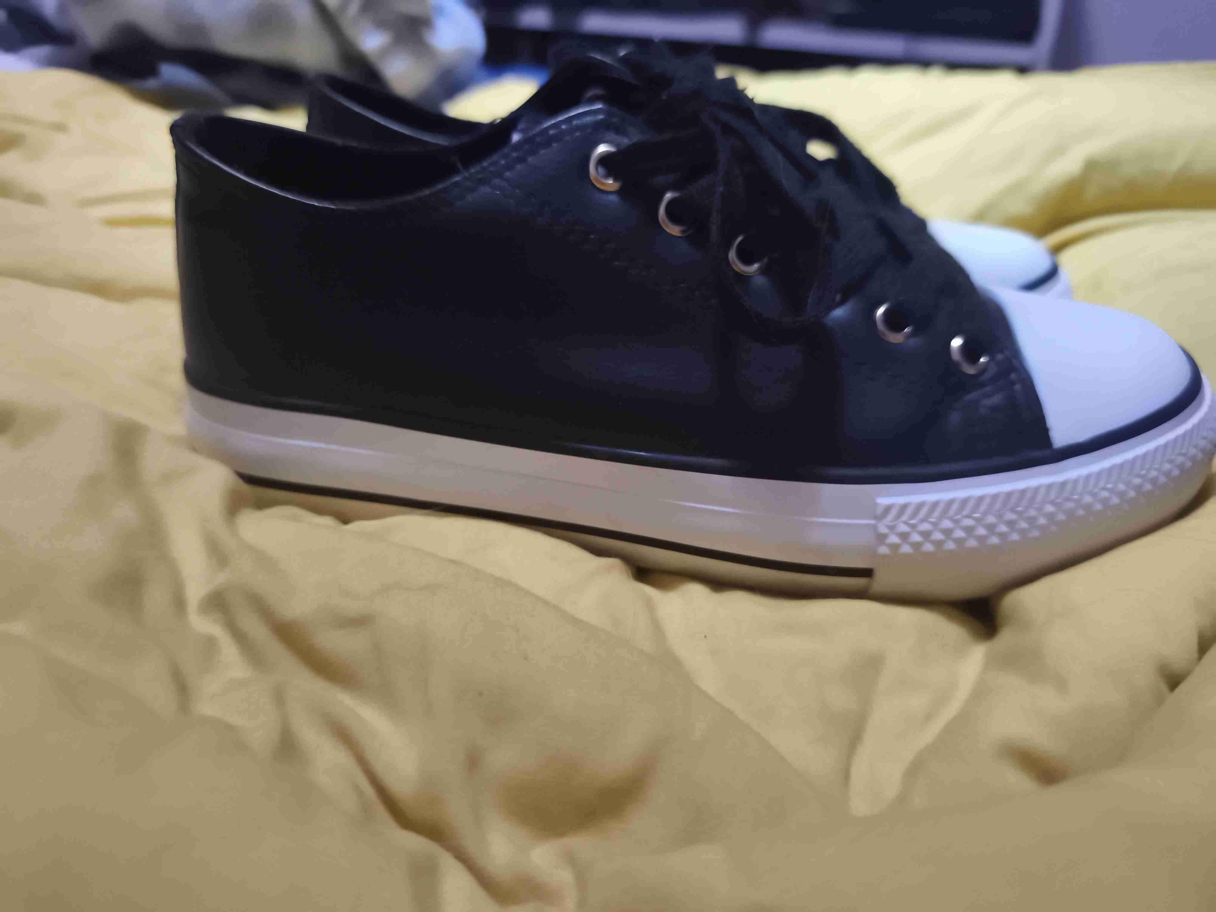 Zapatillas negras clásicas - miniatura 2