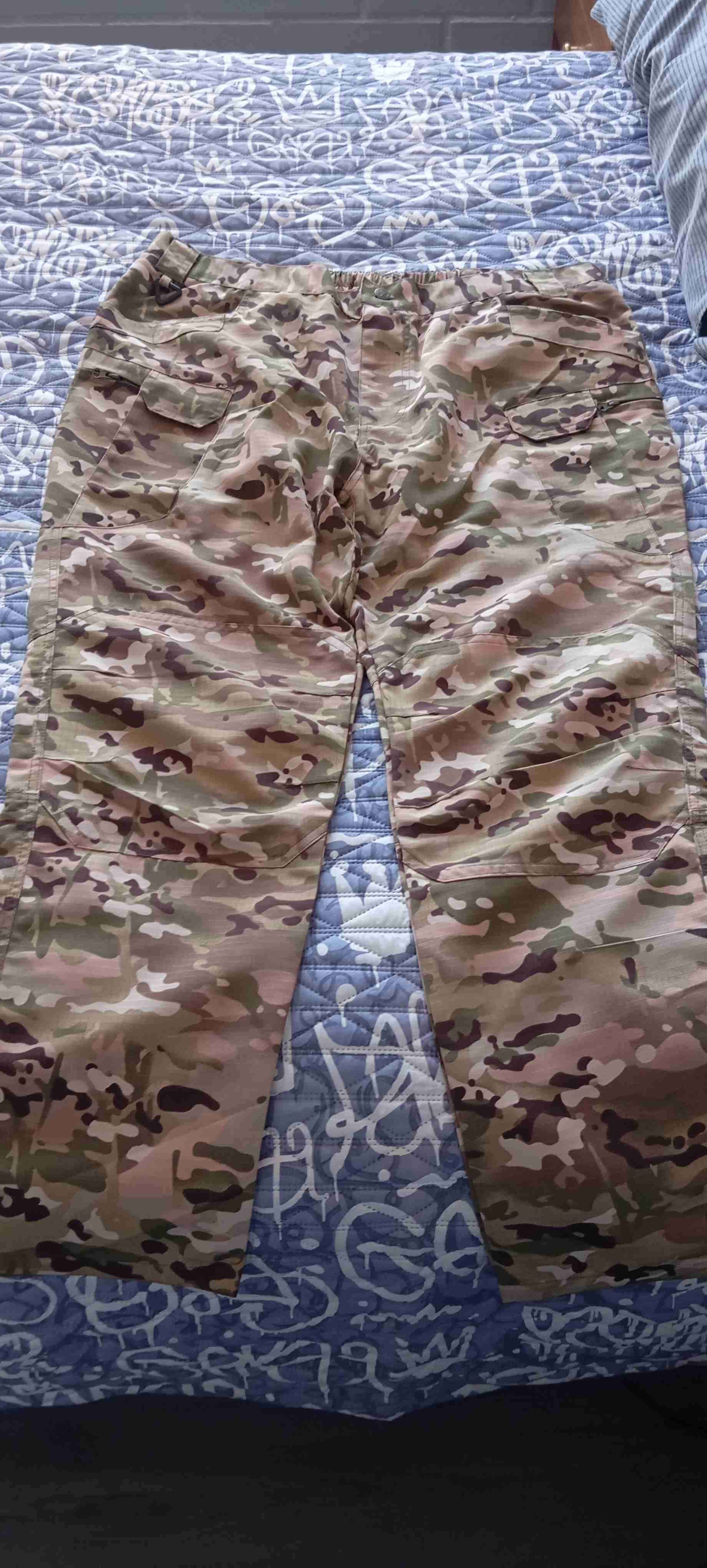 Pantalones camuflados 48 - miniatura 1