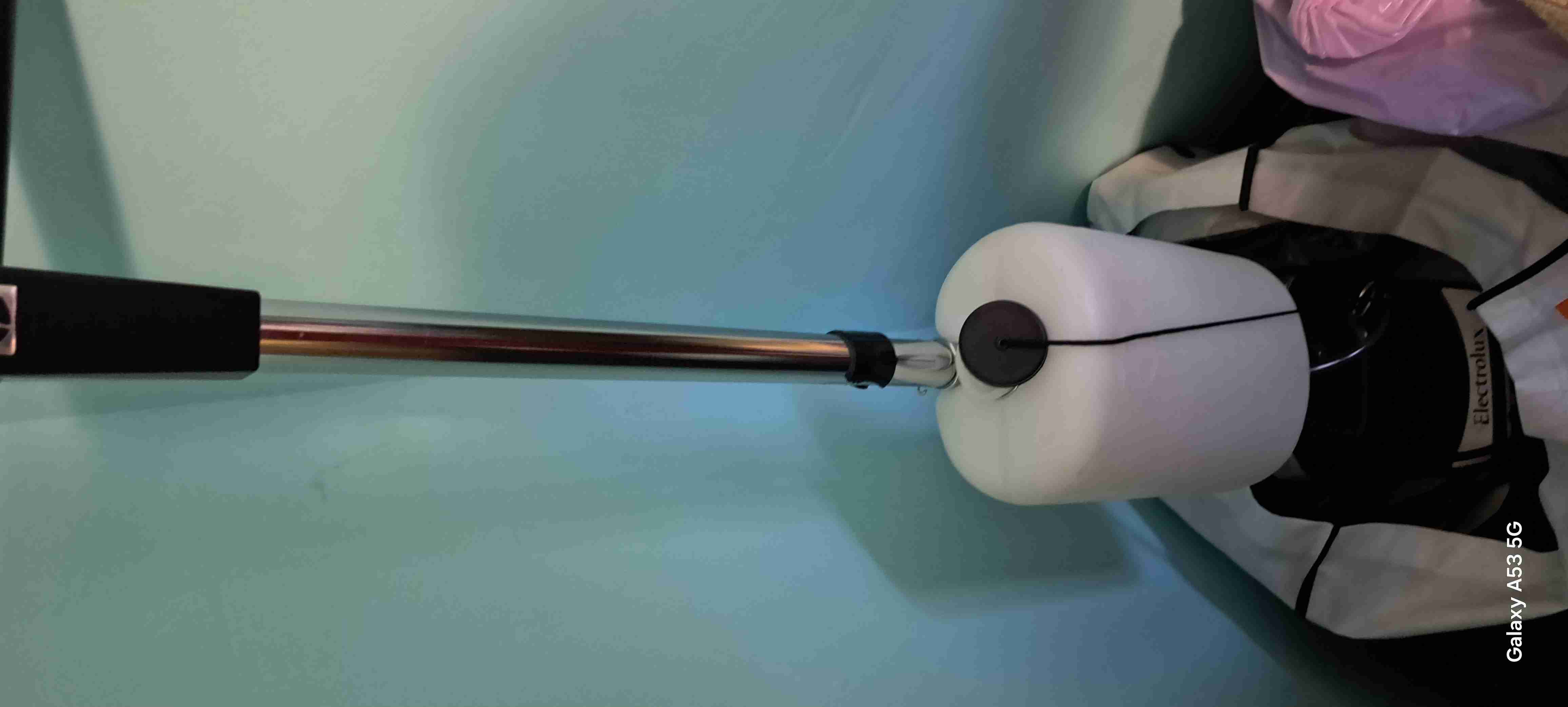 Aspiradora Electrolux vertical - miniatura 1