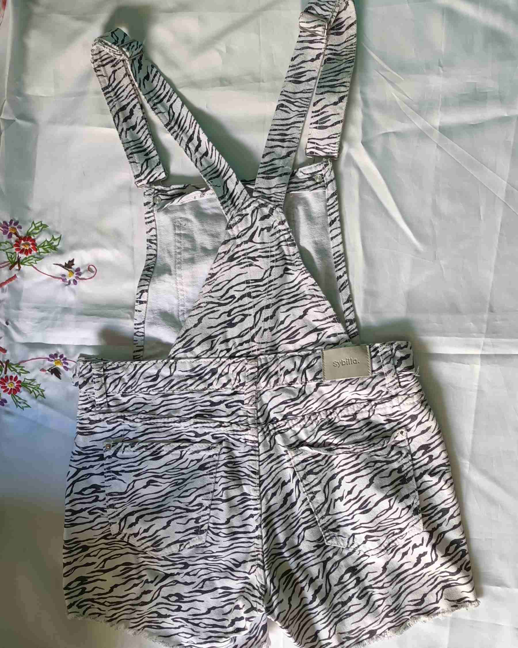 Jardinera corta estampado cebra - miniatura 3