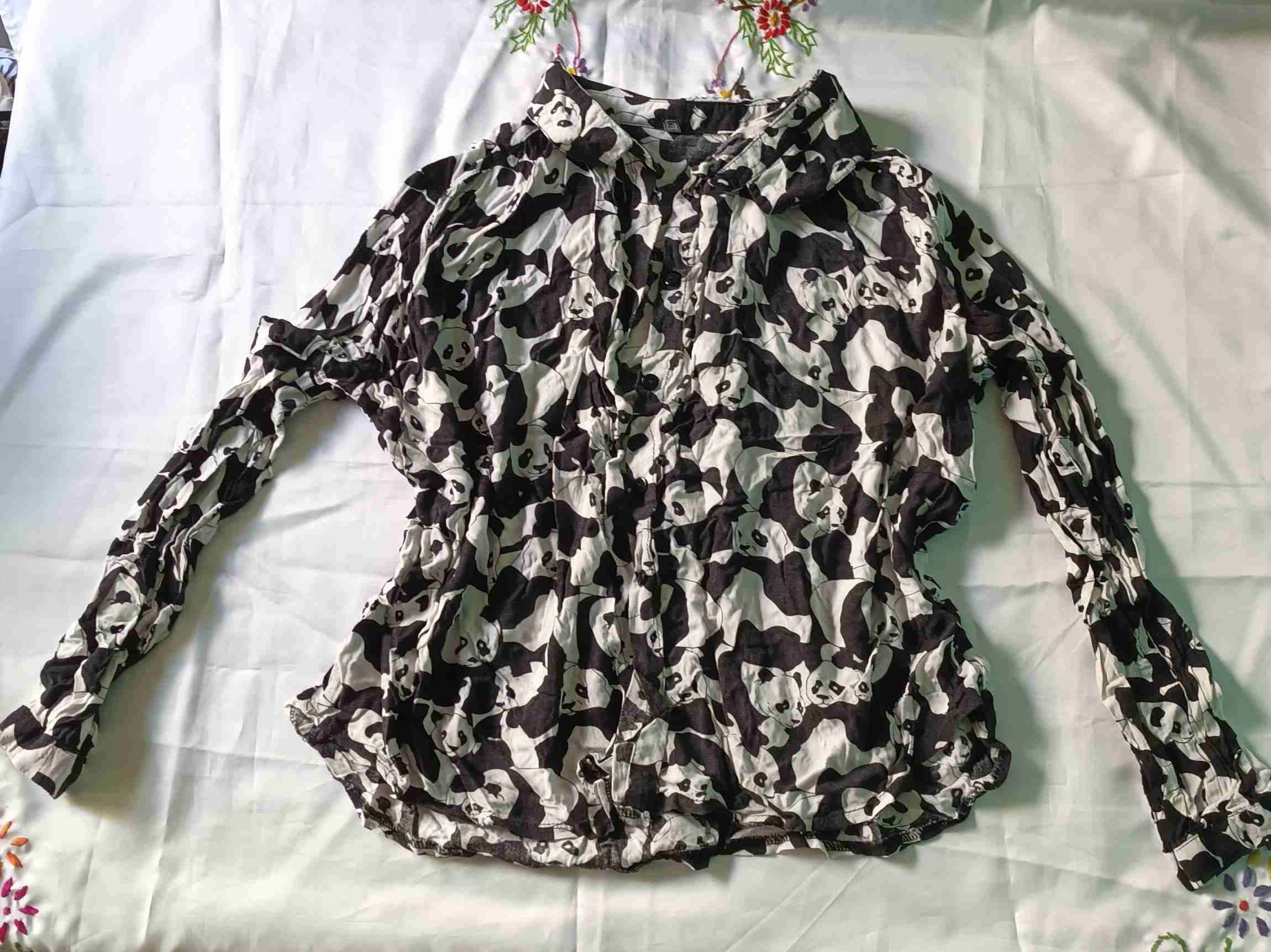 Blusa estampada de pandas - 1