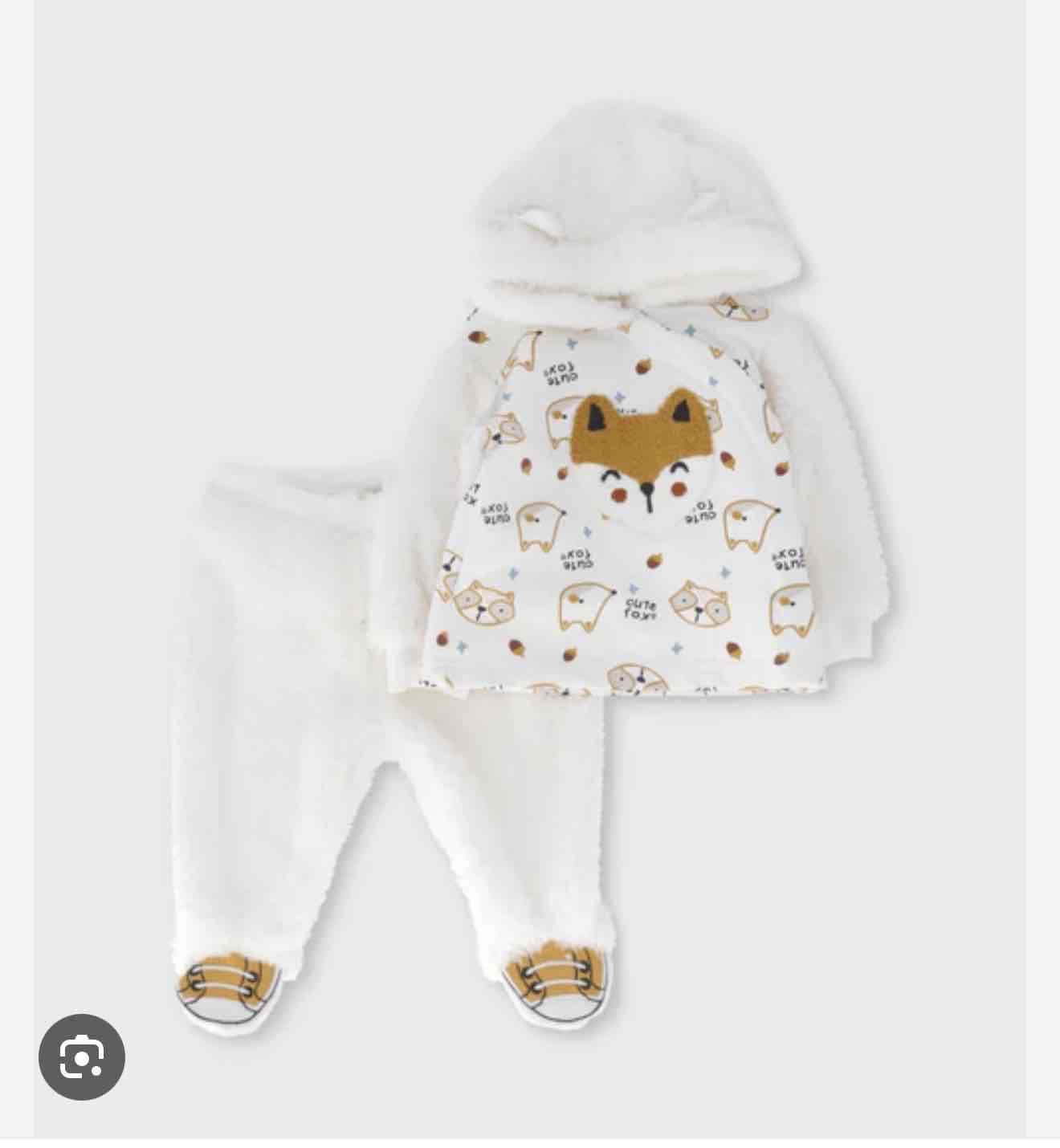 Conjunto buzo bebé peludo con capucha