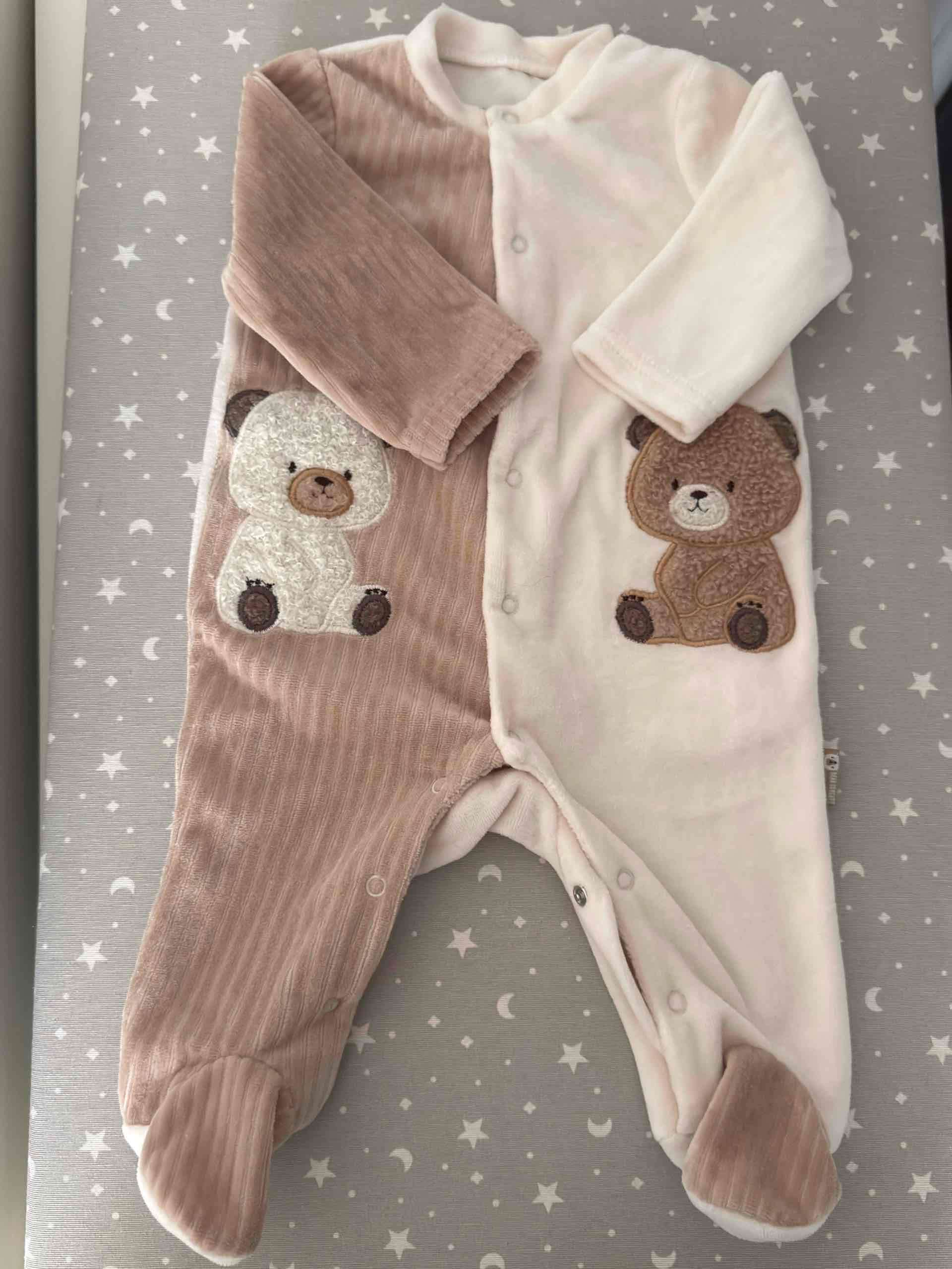 Enterito bebé oso polar nuevo