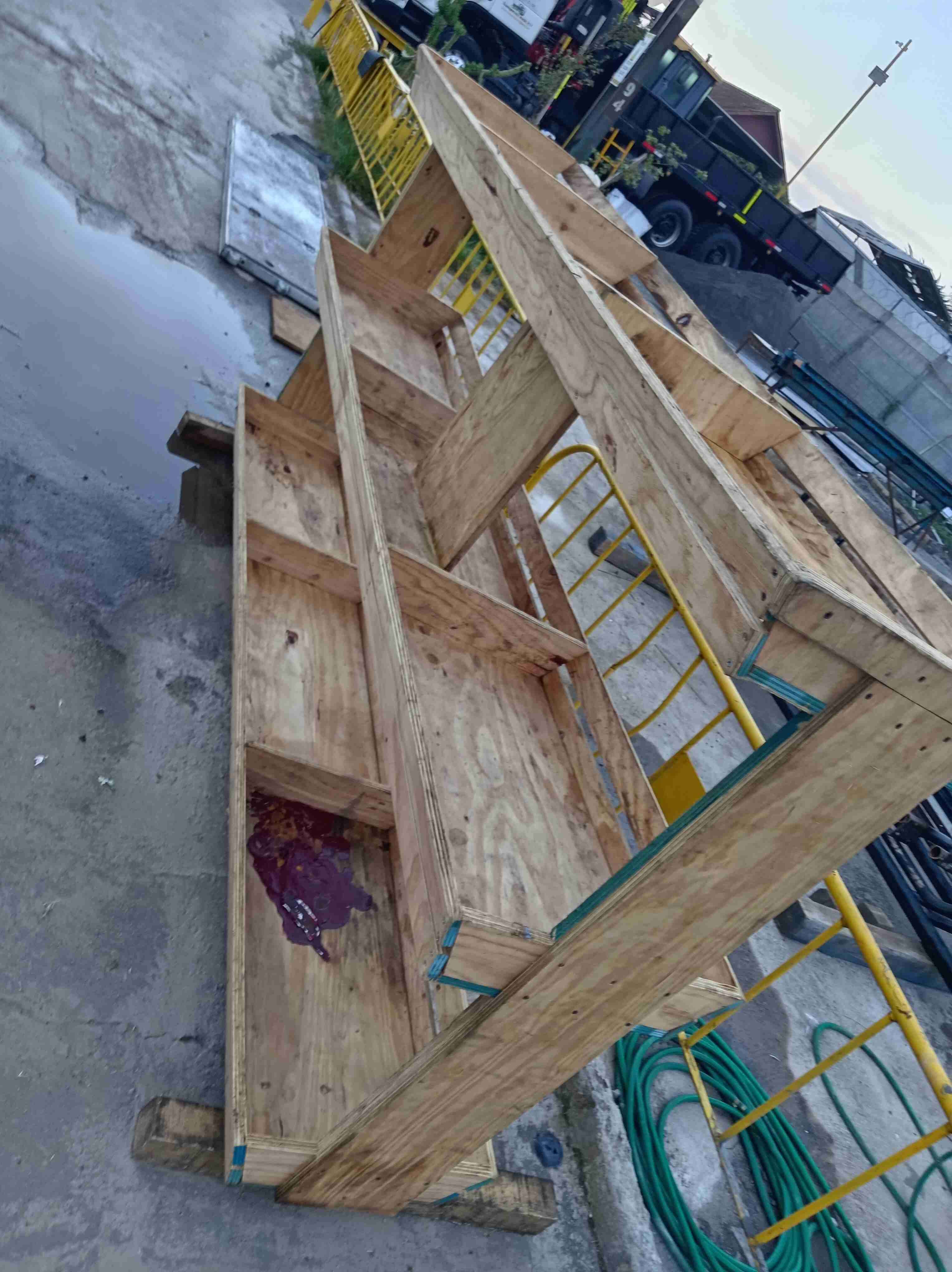 Frutera de madera rústica - miniatura 2