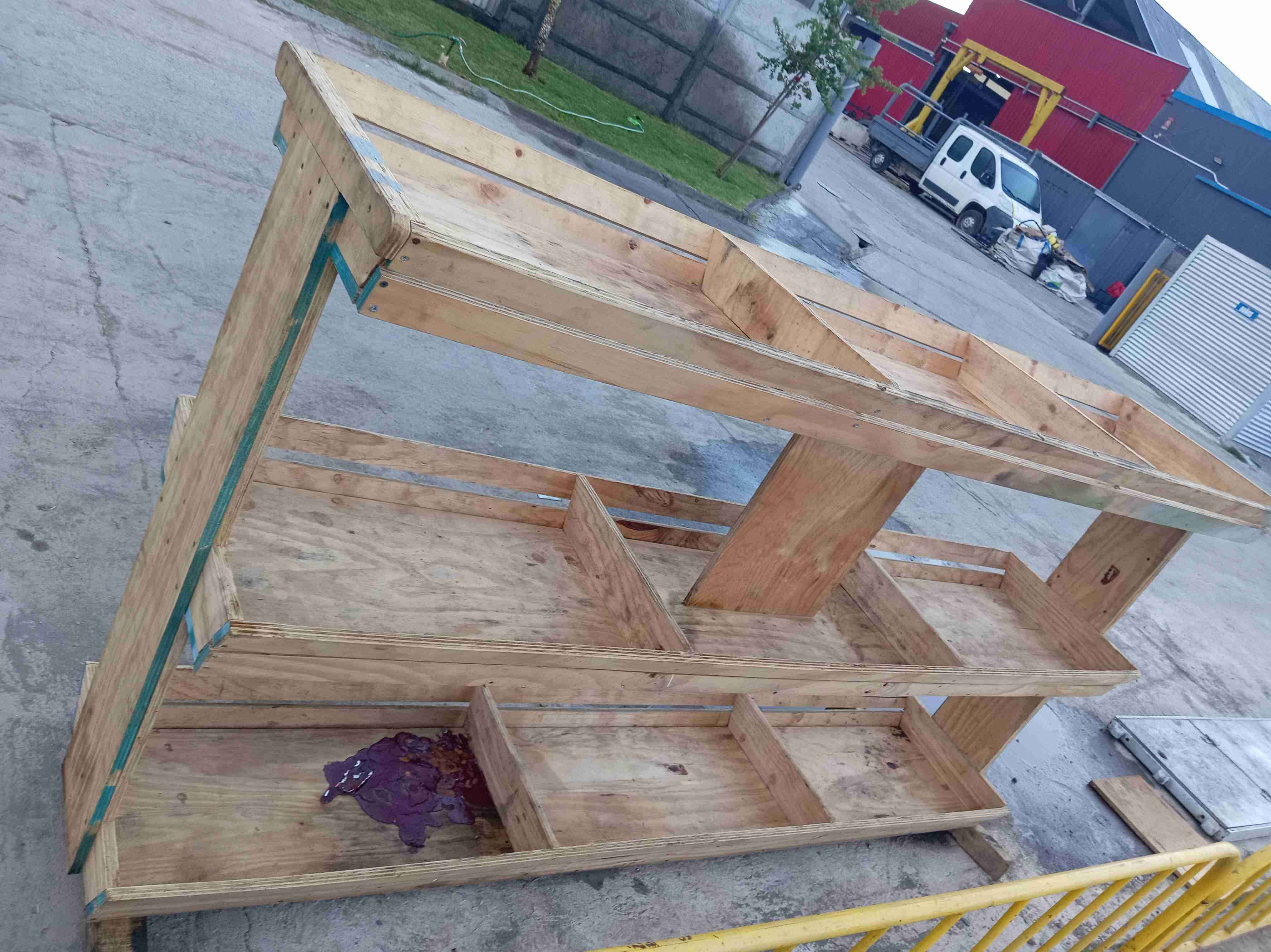 Frutera de madera rústica - miniatura 4