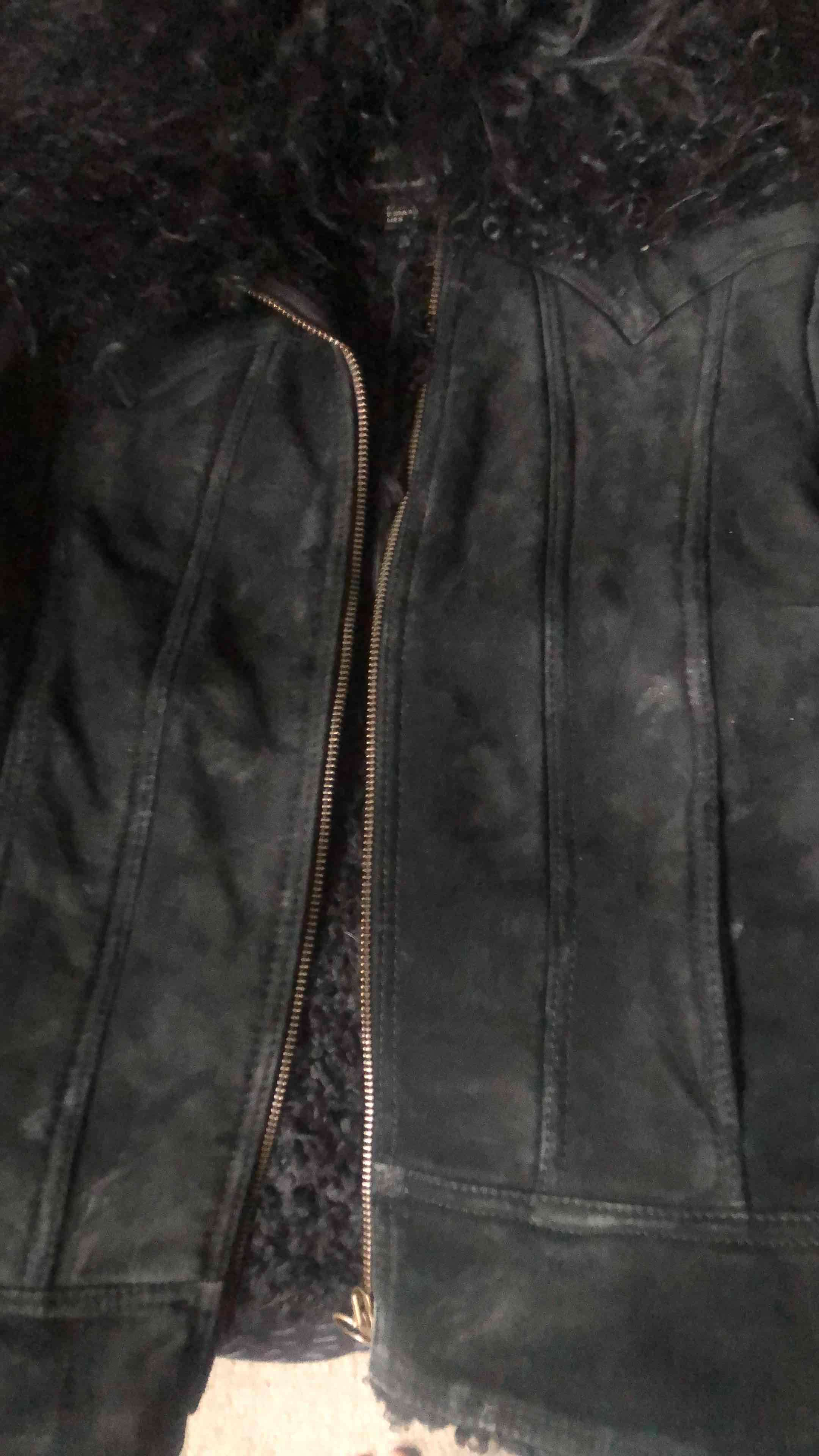 Chaqueta negra de gamuza MNG - miniatura 3