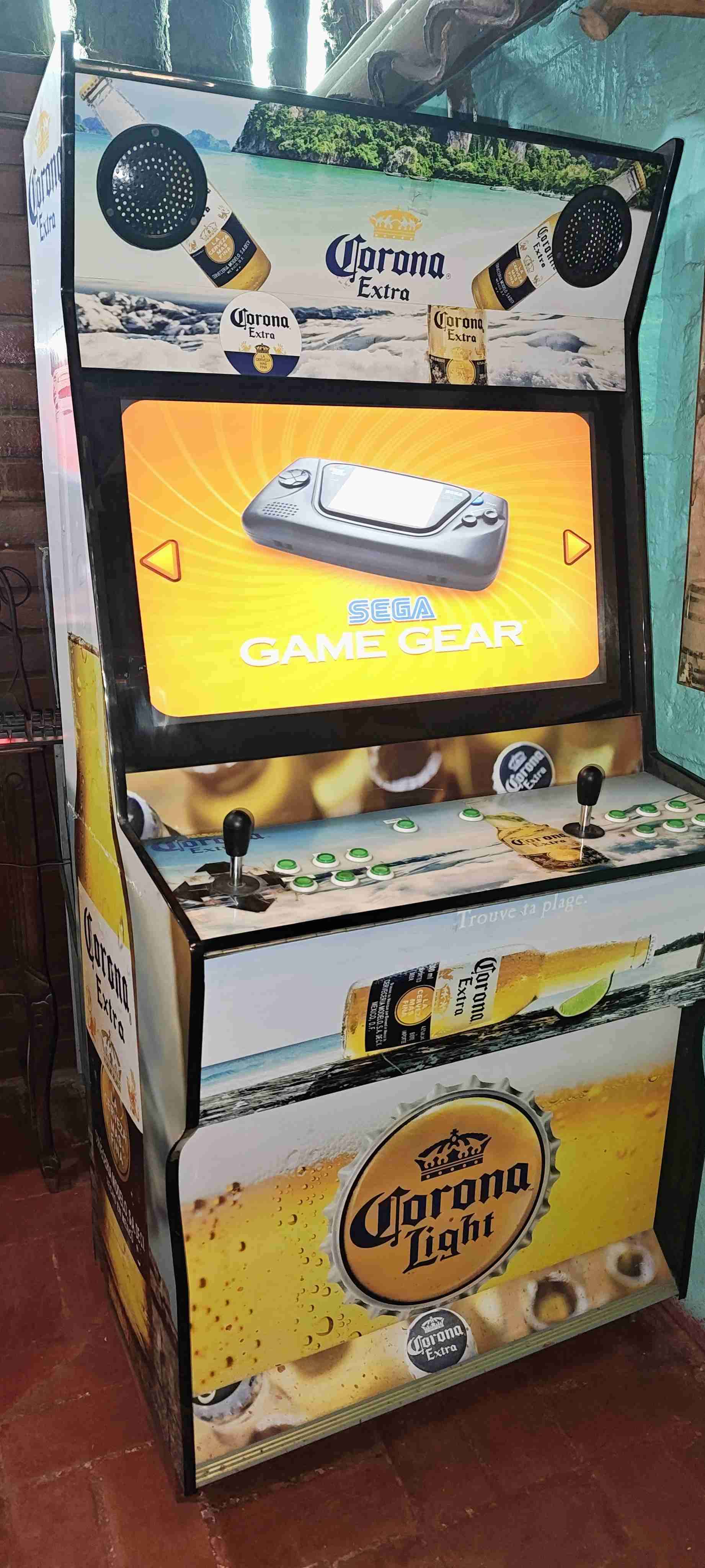 Máquina arcade y rockola - miniatura 2