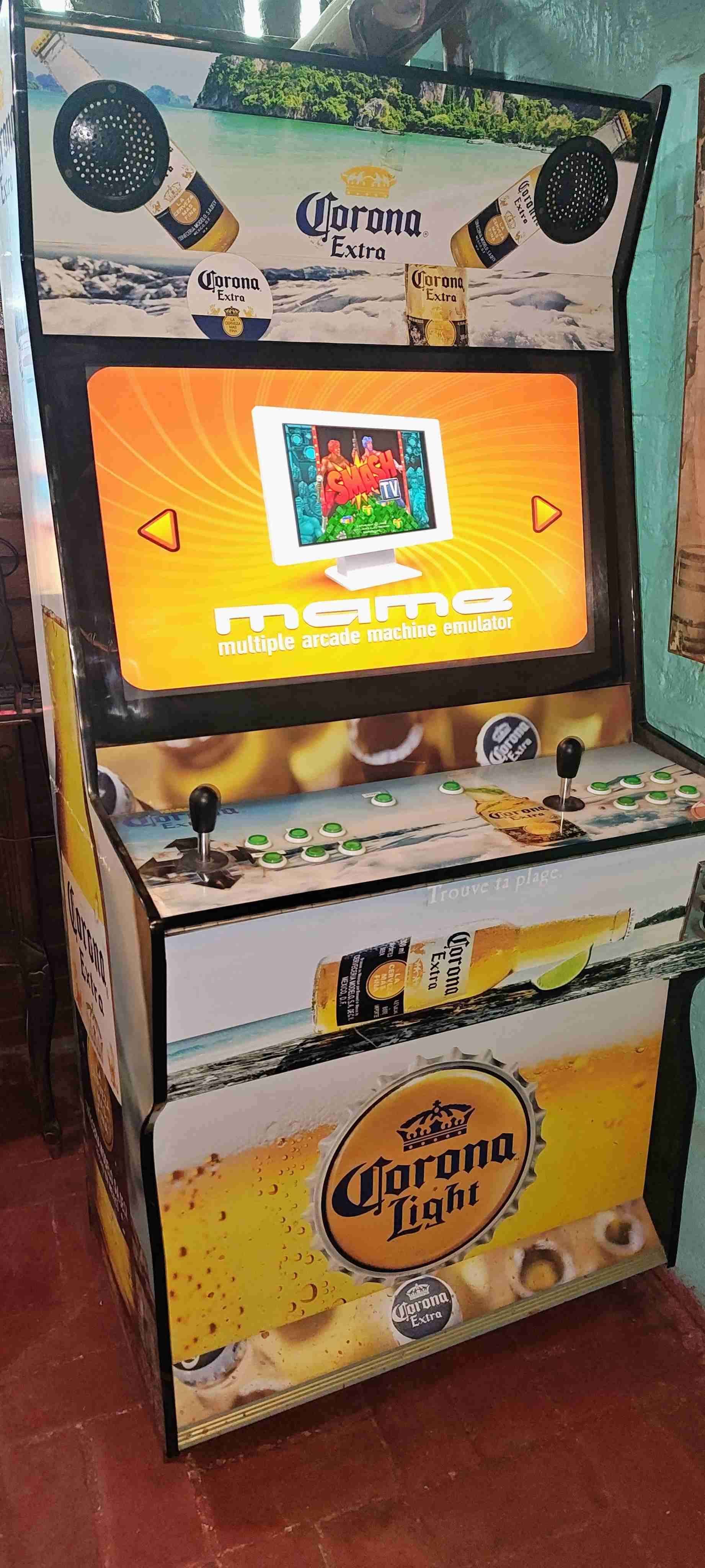 Máquina arcade y rockola - miniatura 6