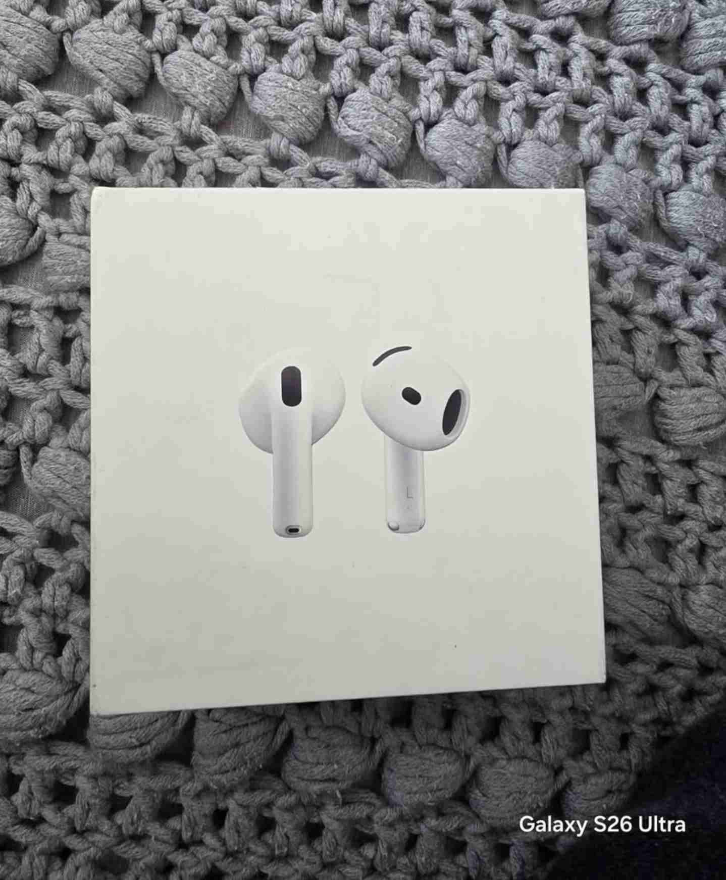 Airpods 4 originales - miniatura 1