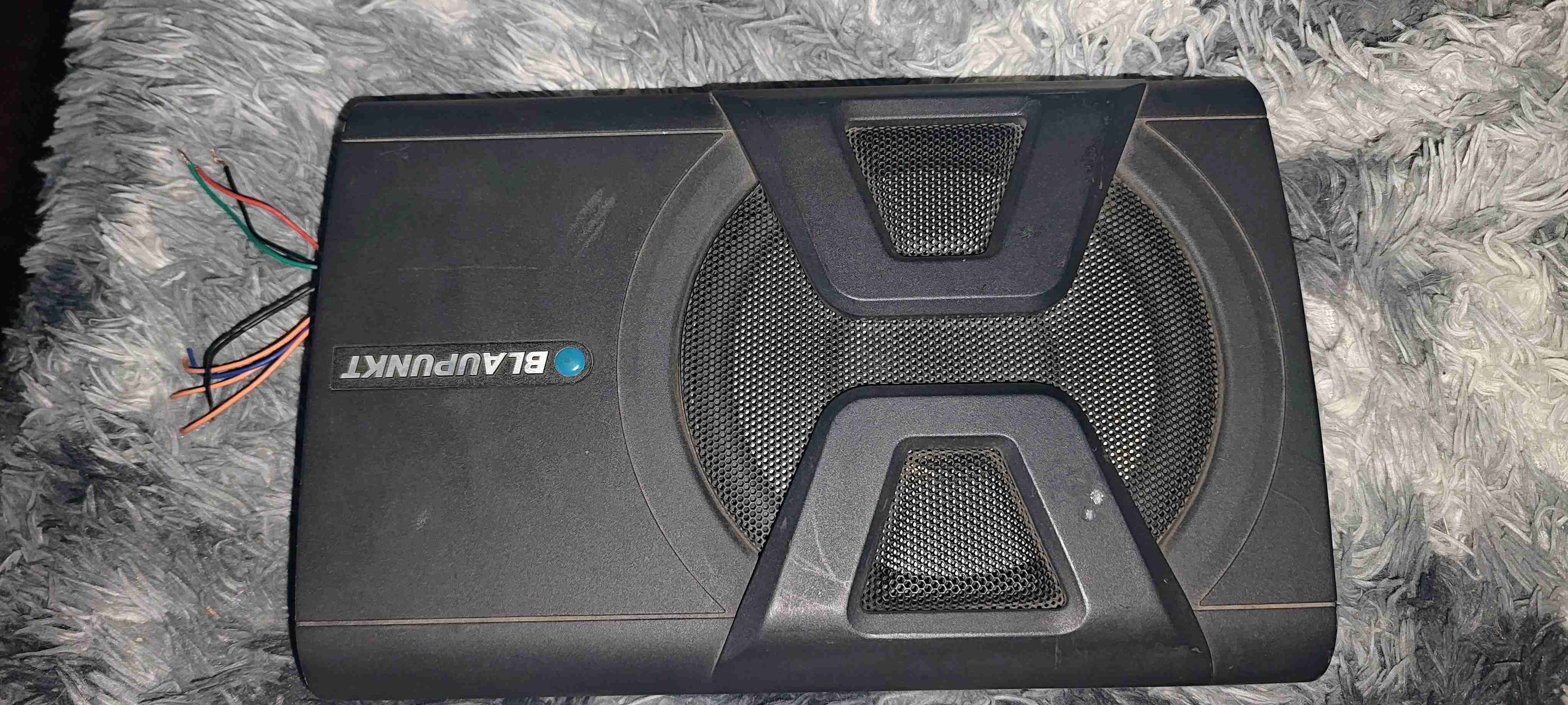 Subwoofer Blaupunkt activo - 1