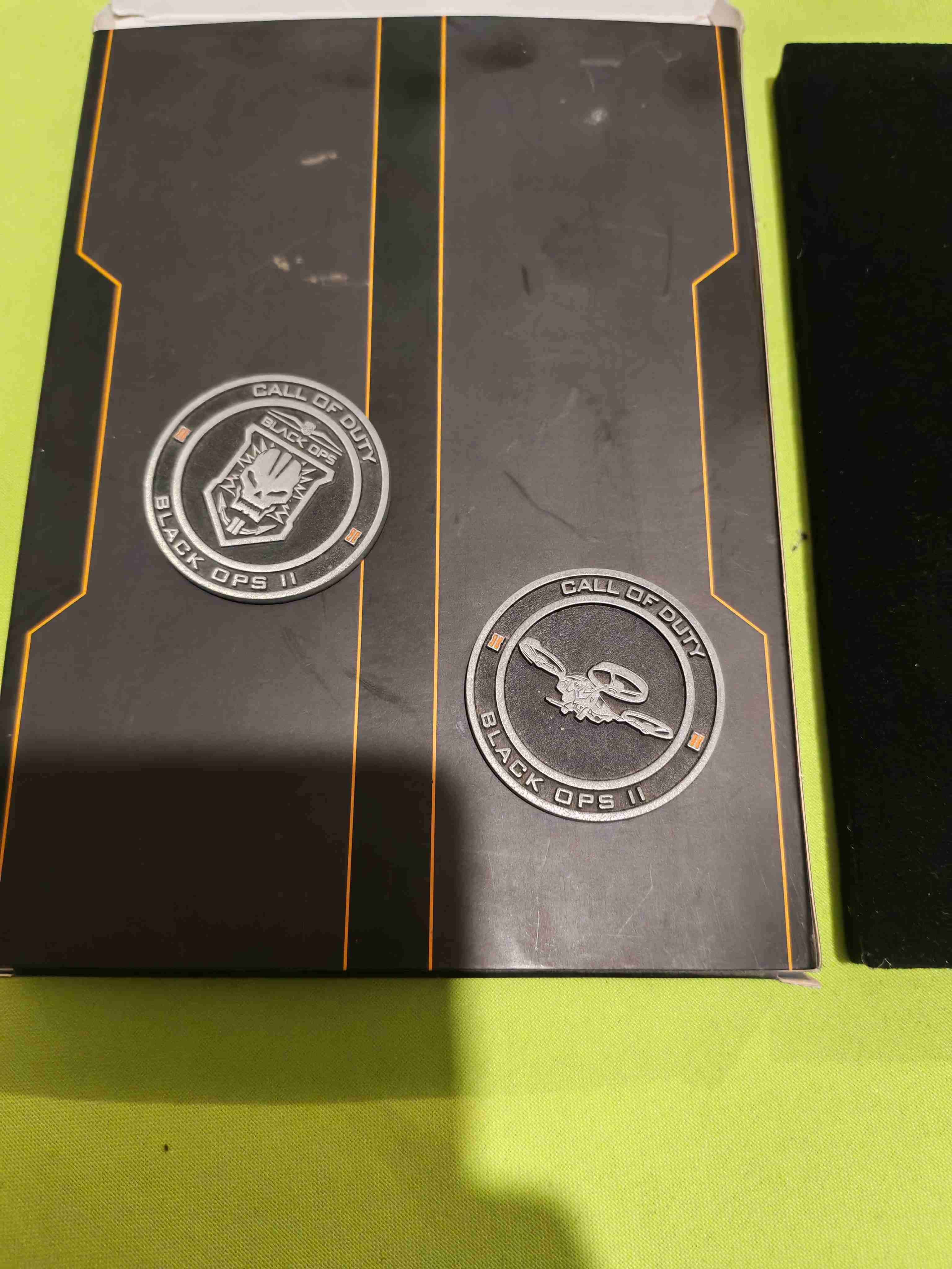 Colección Medallas Call of Duty Black Ops II - miniatura 2