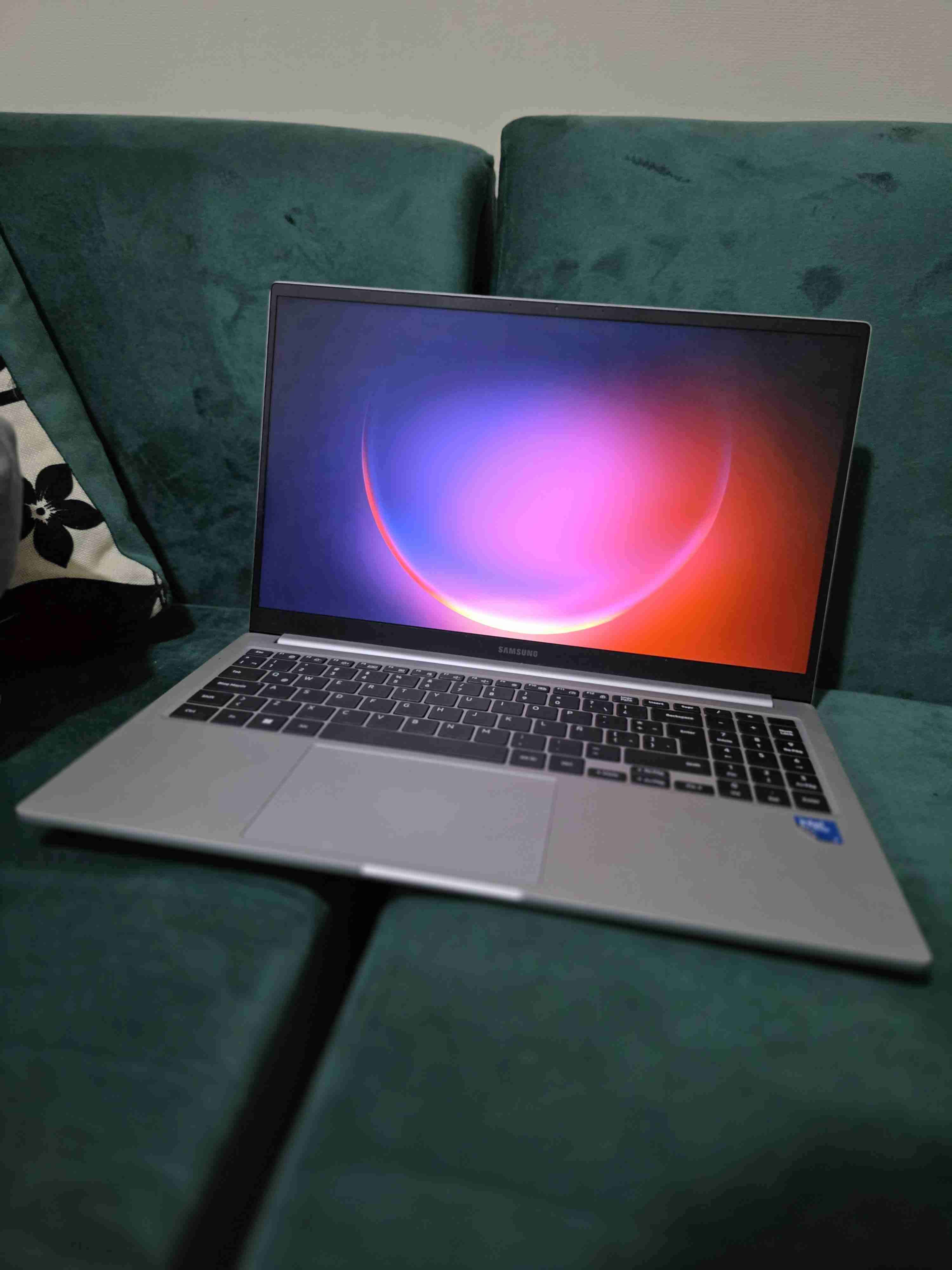 Samsung Galaxy Book 4 Intel Core i5 8GB/512GB - miniatura 1