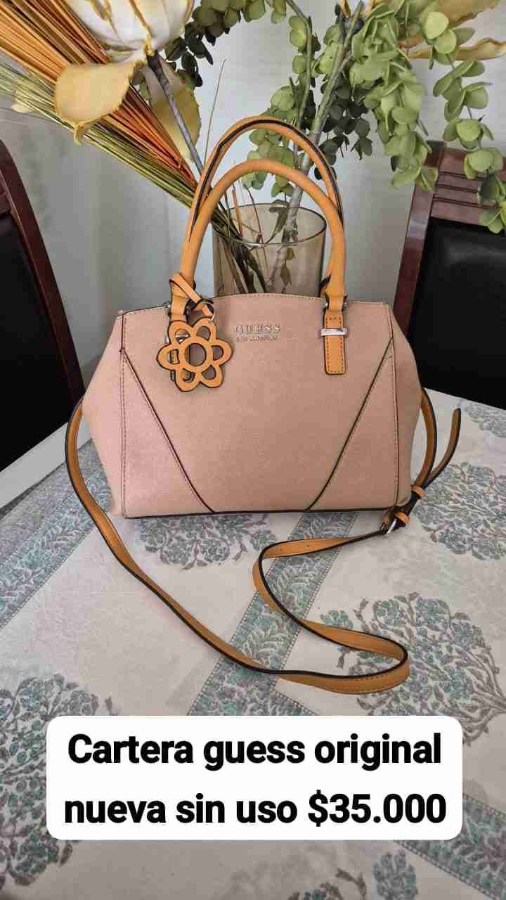 Cartera Guess beige nueva - miniatura 1
