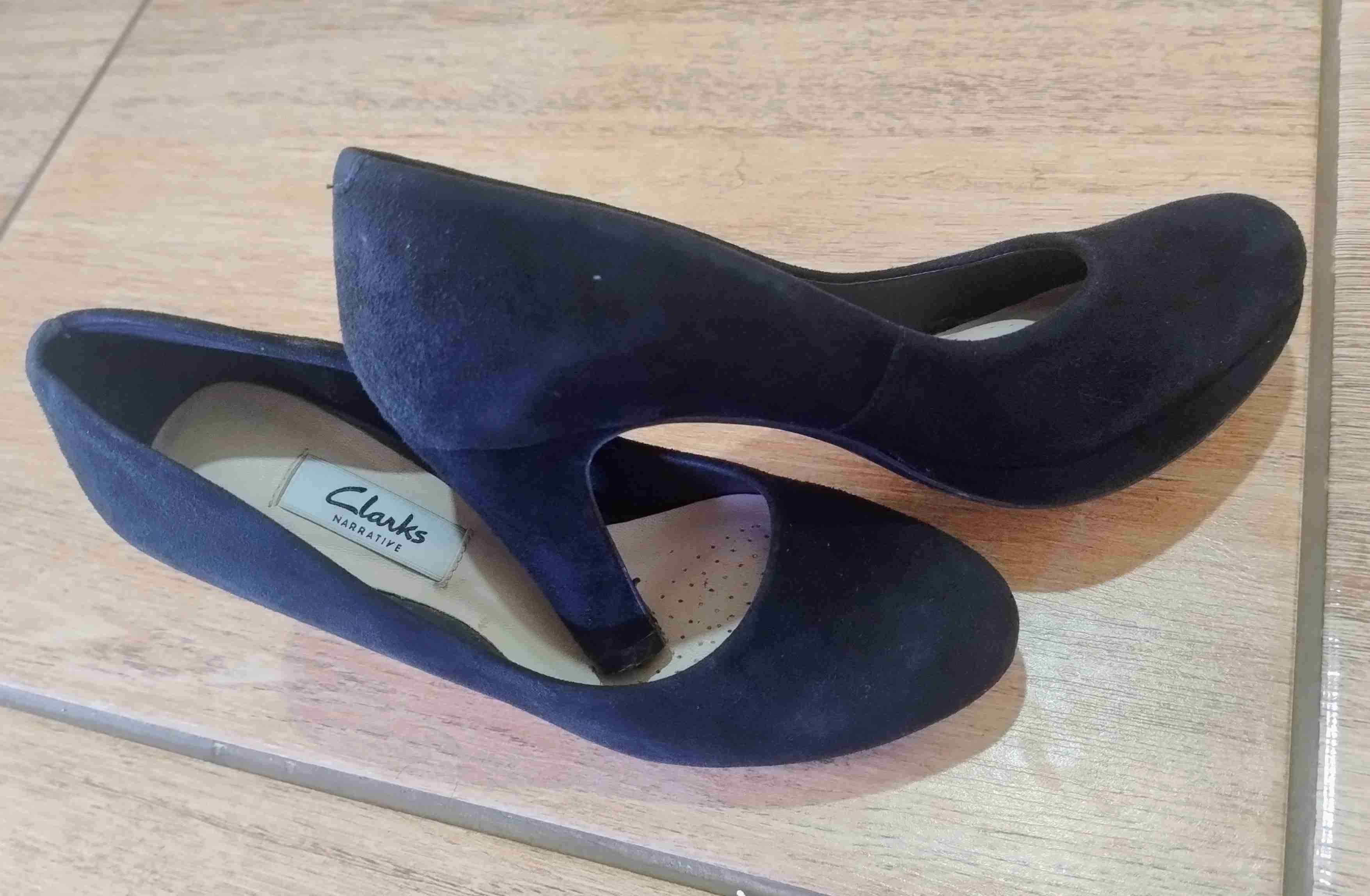 Zapatos de tacón Clarks negros - miniatura 3