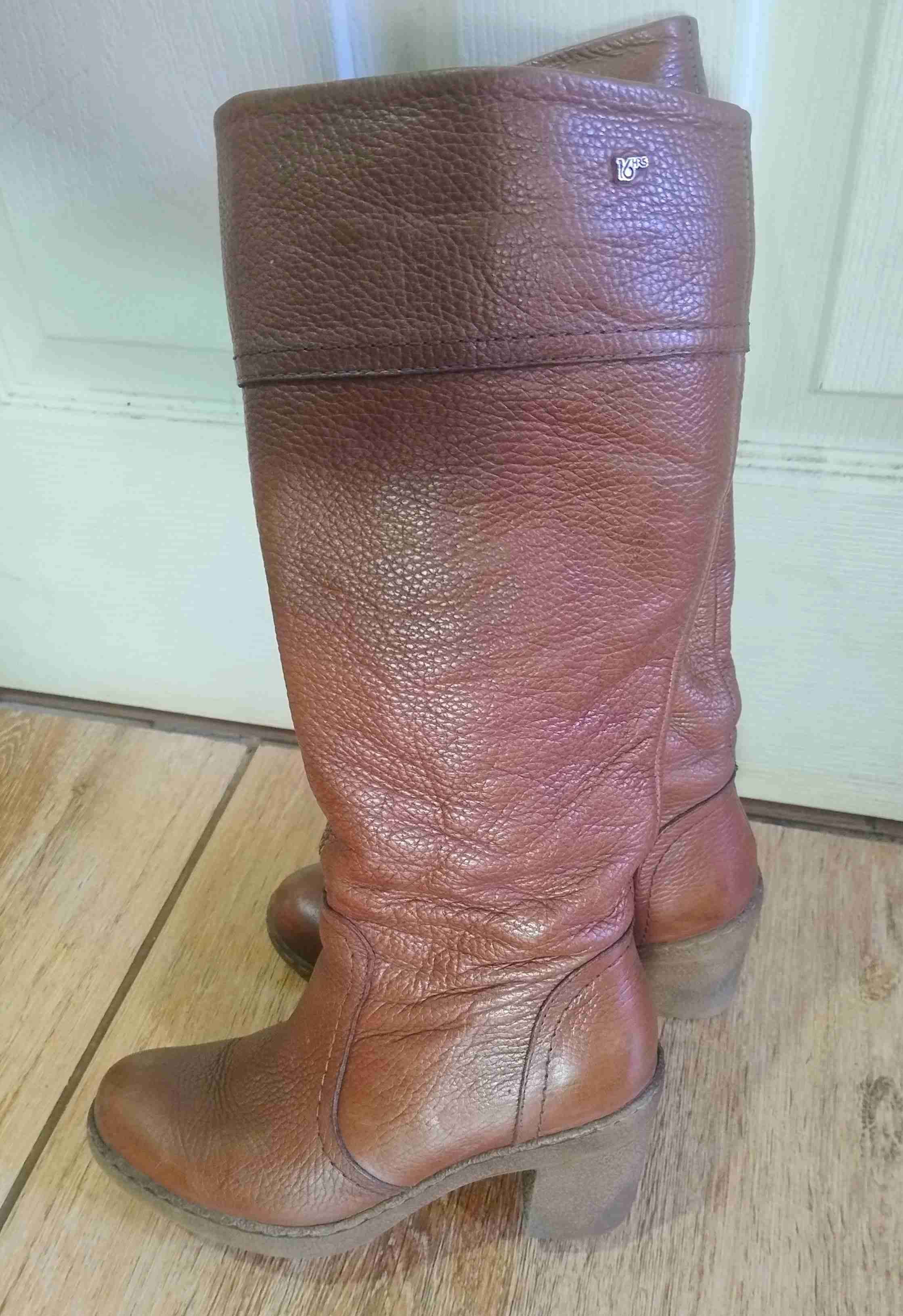 Botas de cuero marrón - miniatura 1