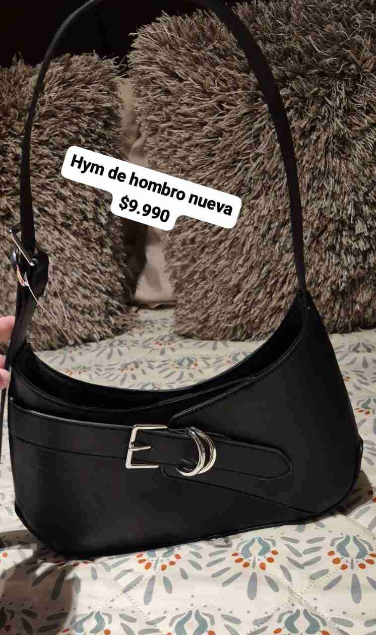 Cartera H&M negra de hombro