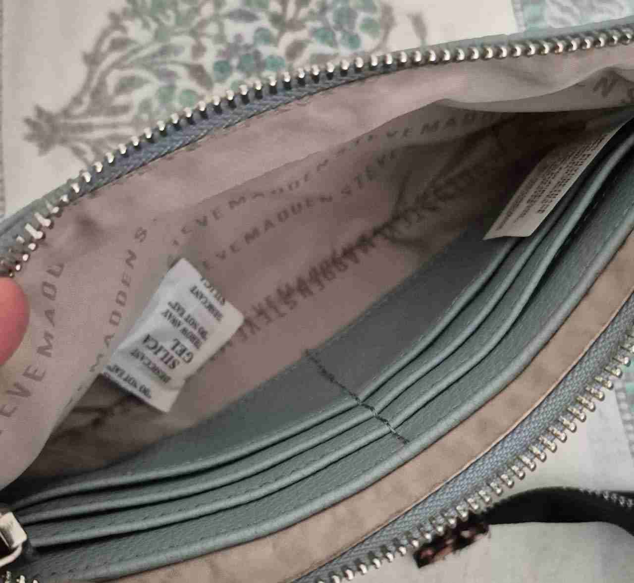 Estuche Steve Madden gris - 5