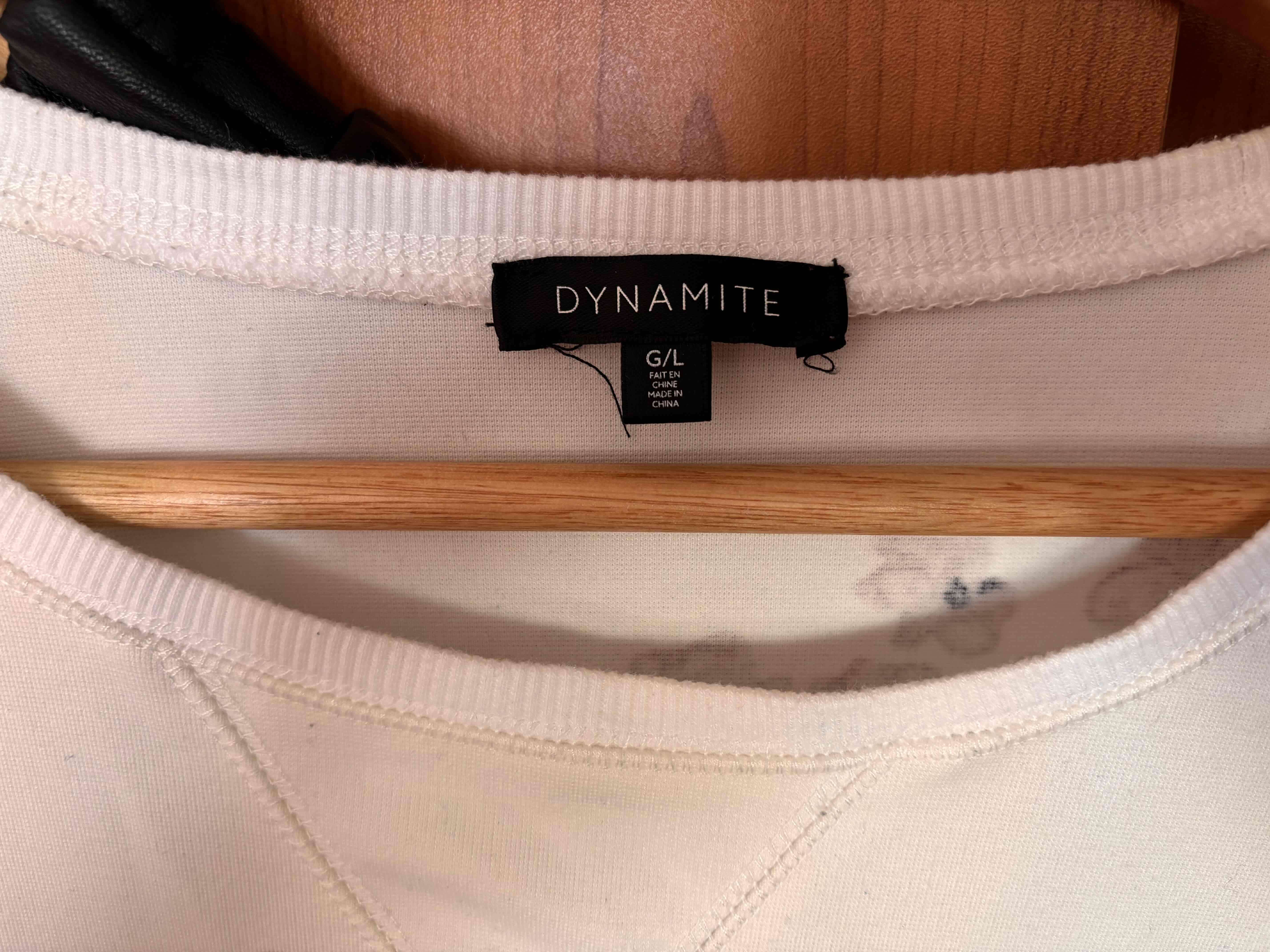 Poleron blanco con flores rosas - miniatura 2