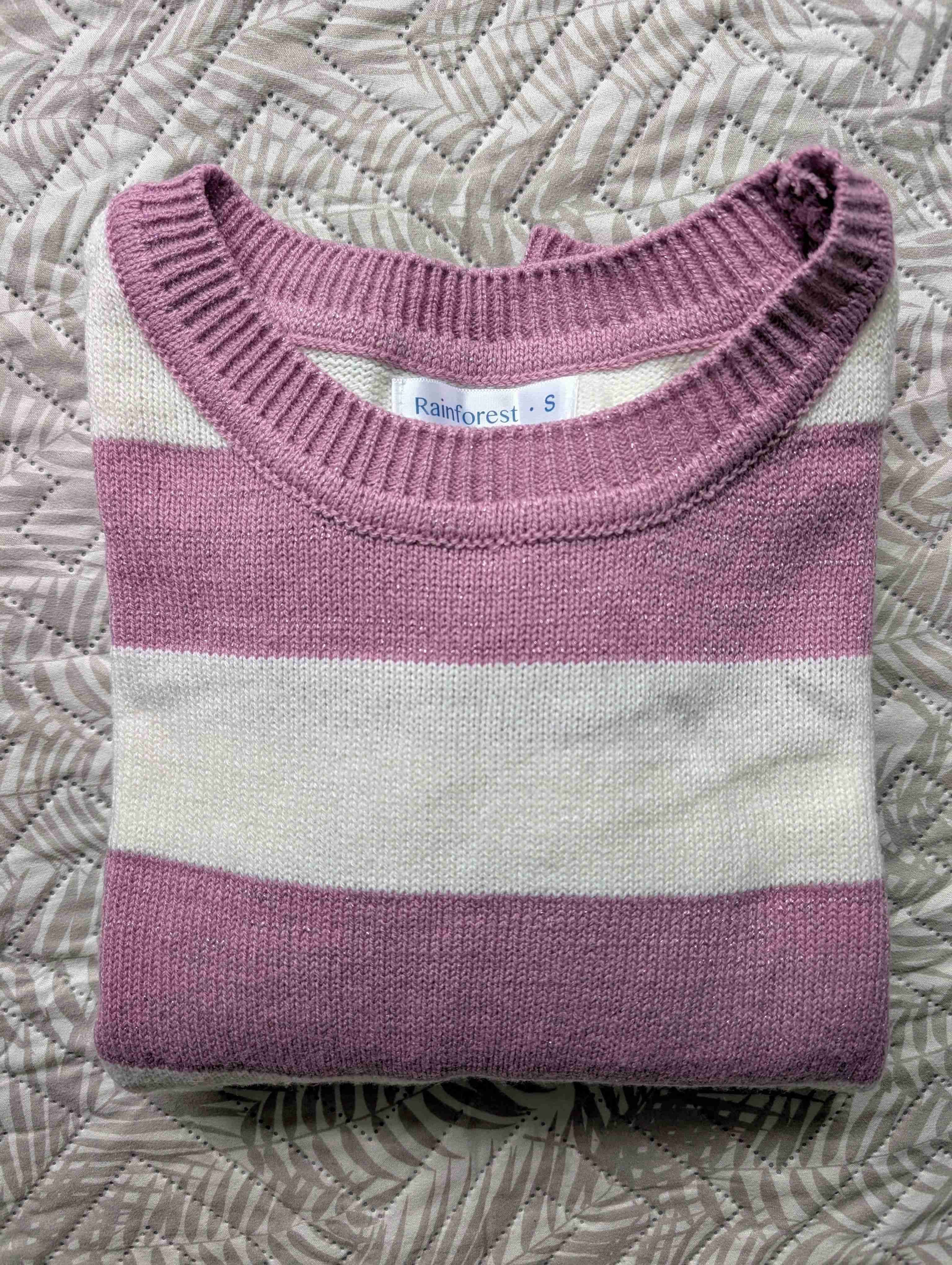 Suéter de rayas morado - 1