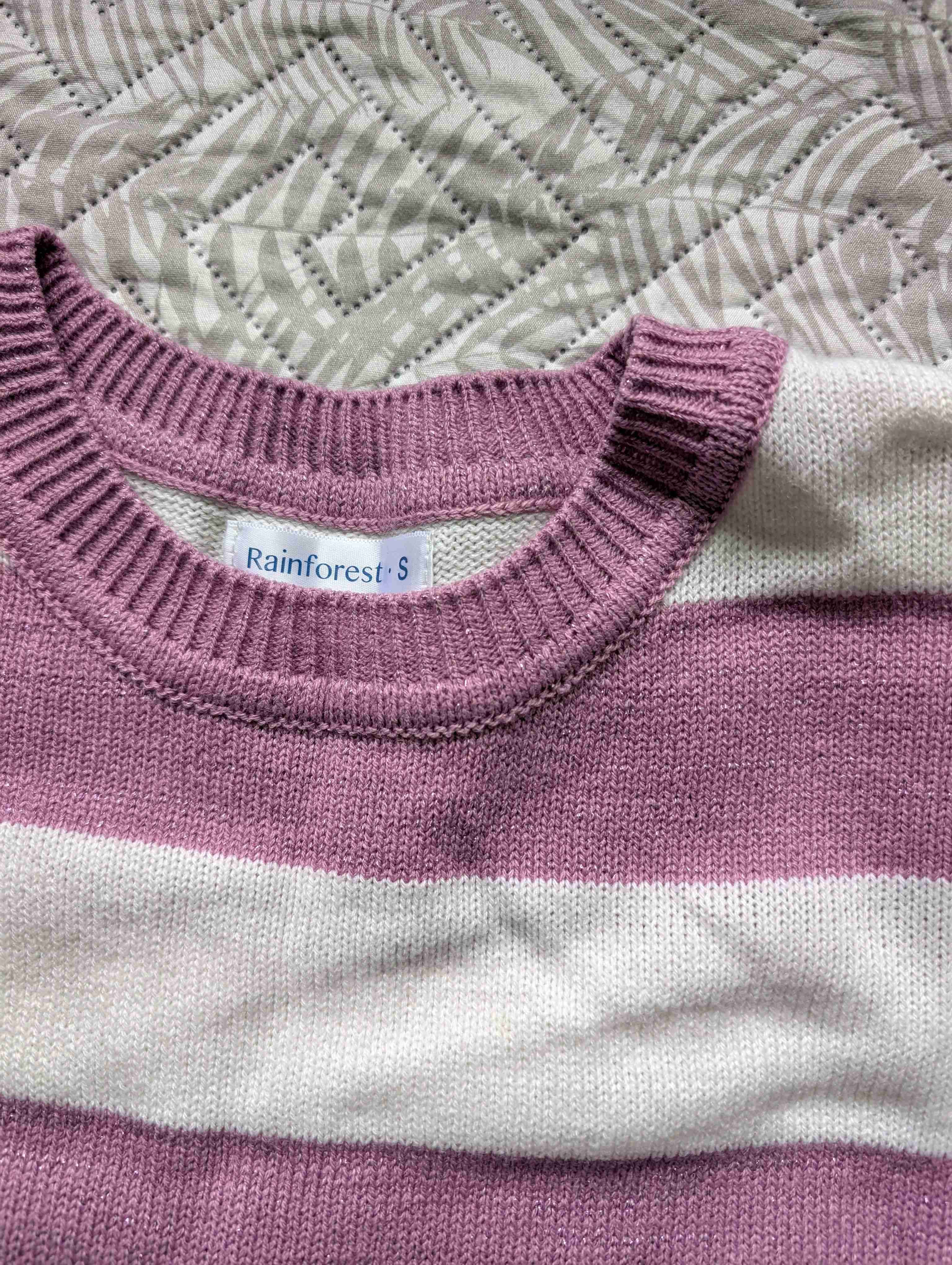 Suéter de rayas morado - 3