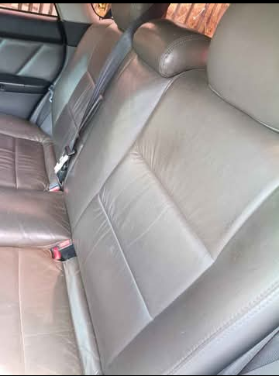 Auto familiar blanco usado - miniatura 5