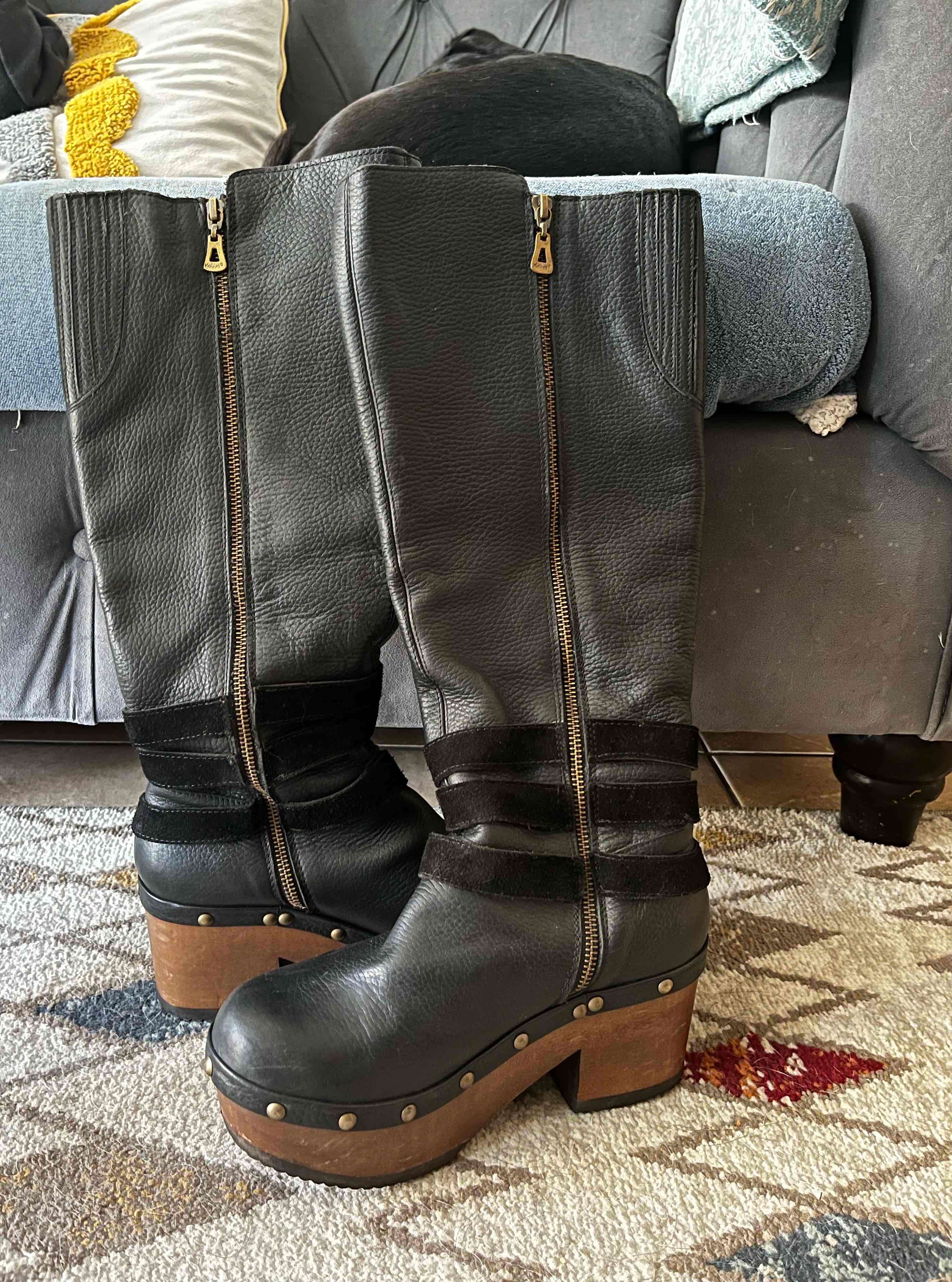 Botas marca Kebba en perfecto estado. - 2