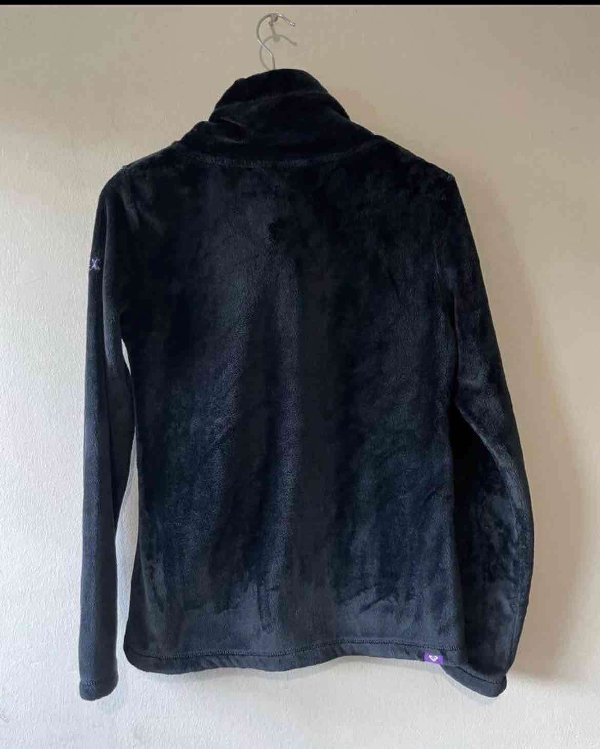 Poleron ROXI polar negra con cierre - miniatura 2