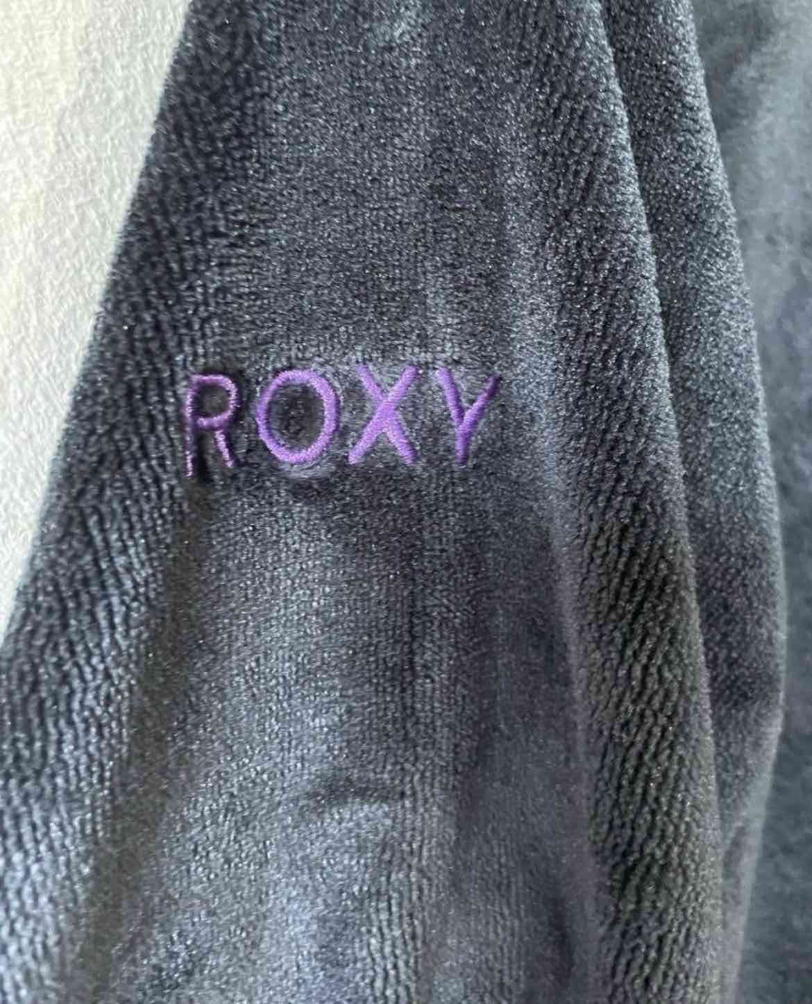 Poleron ROXI polar negra con cierre - miniatura 3