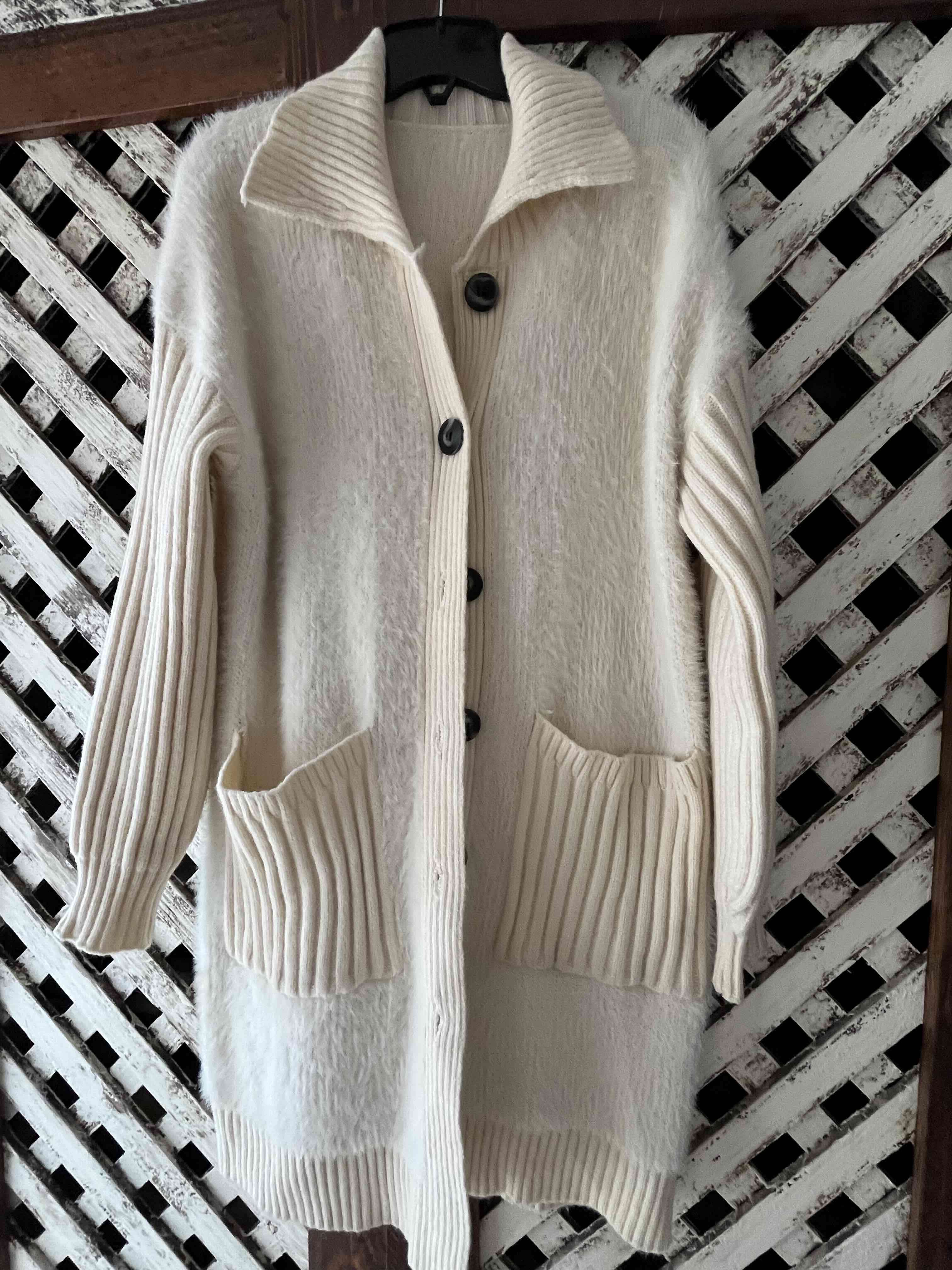 Abrigo de lana blanco - miniatura 2