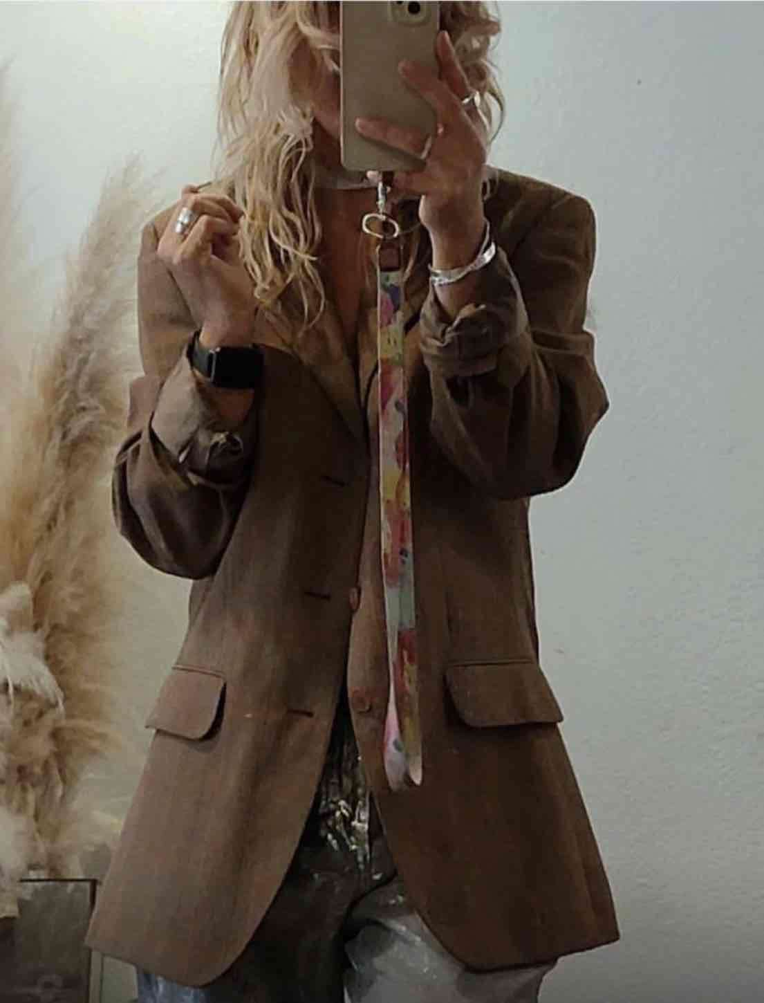 Blazer marrón elegante