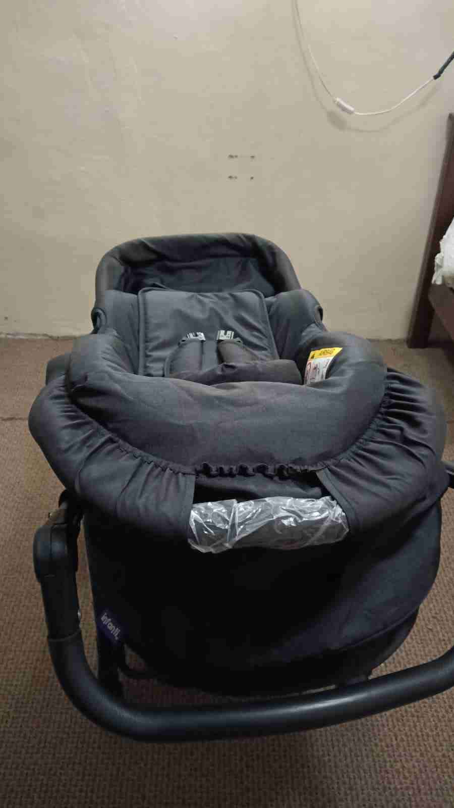 Coche para bebé negro - miniatura 1