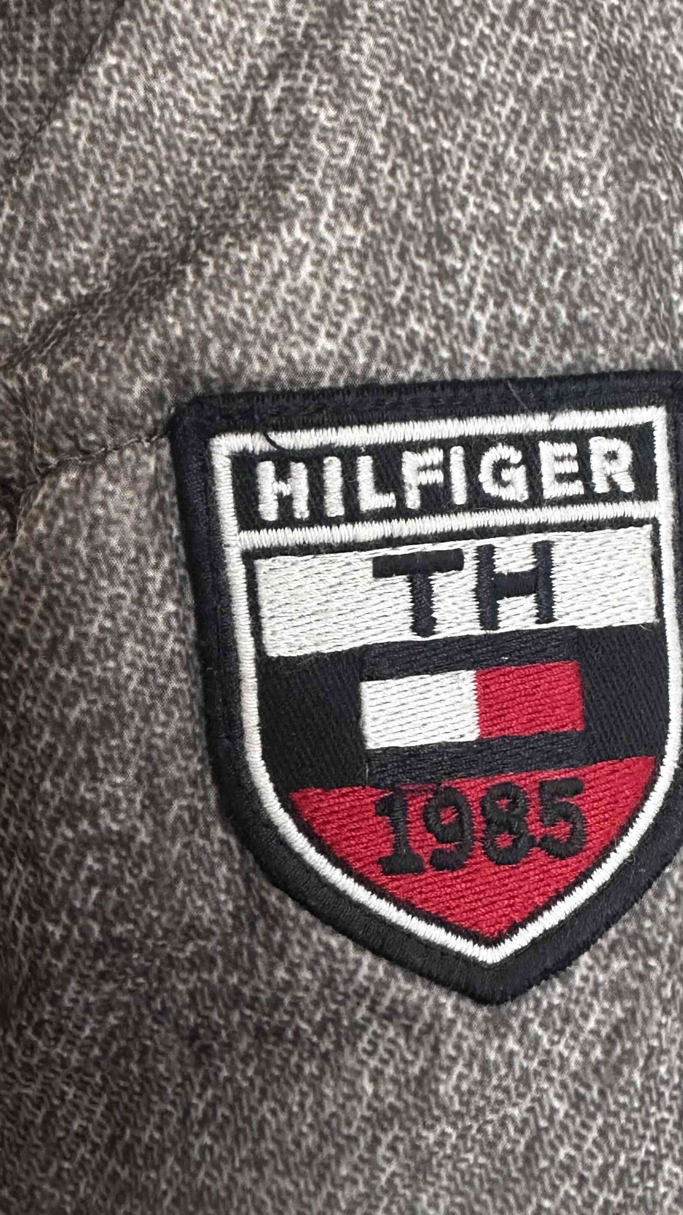 Chaqueta Tommy acolchada gris para invierno - 5