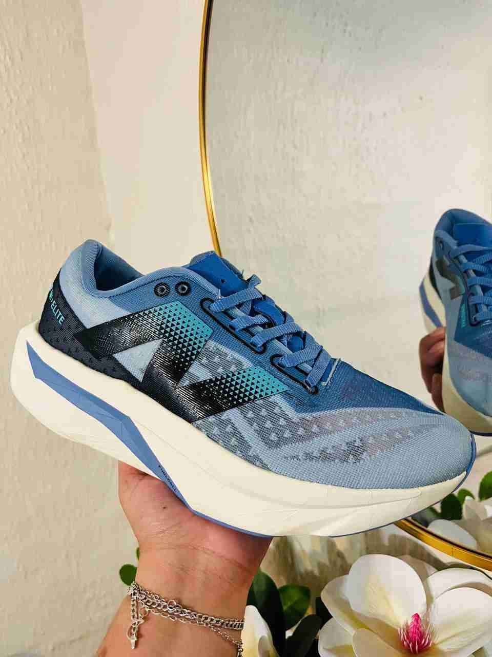 New Balance FuelCell Rebel v4.