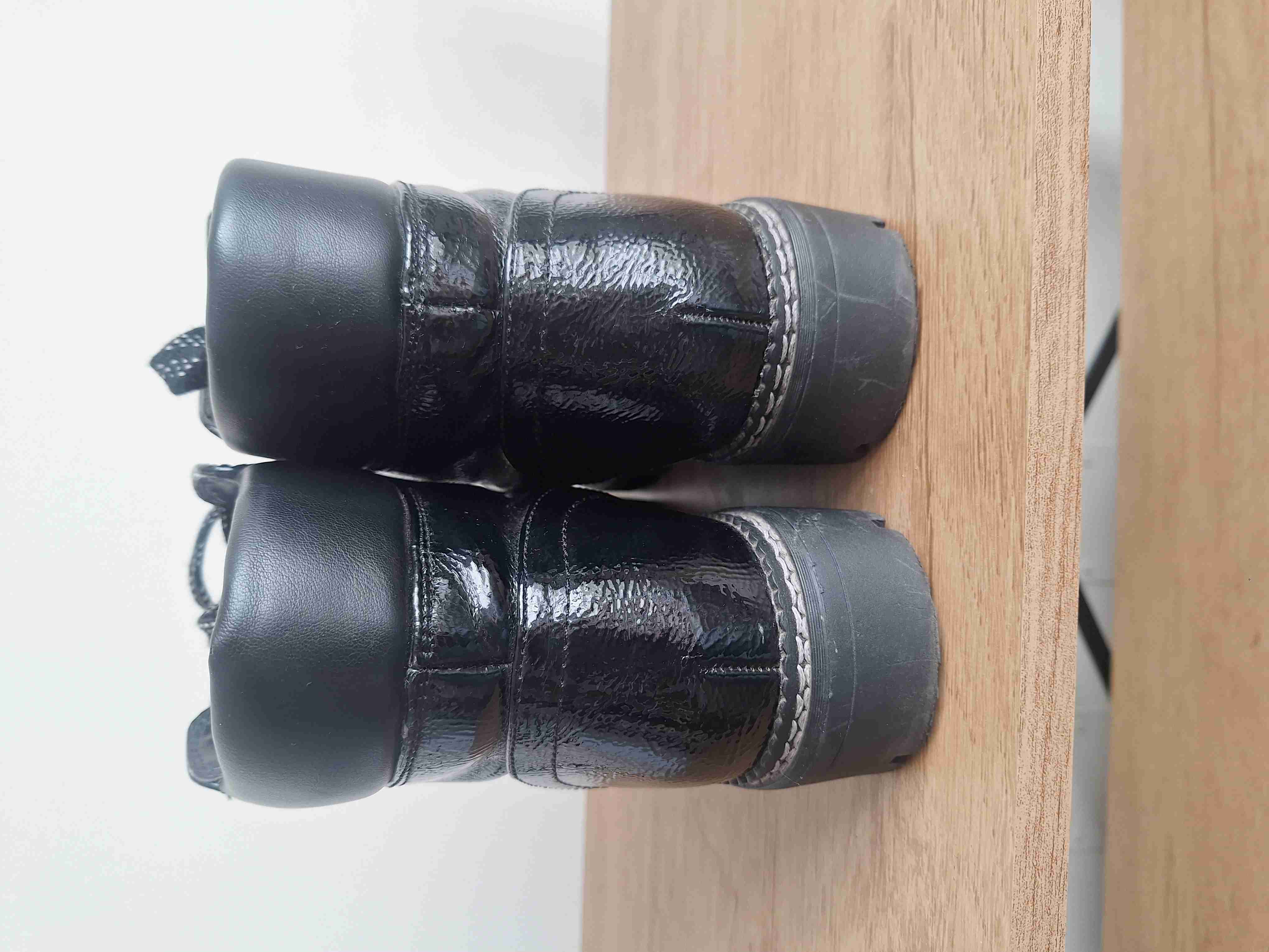 Botas negras charol - miniatura 5