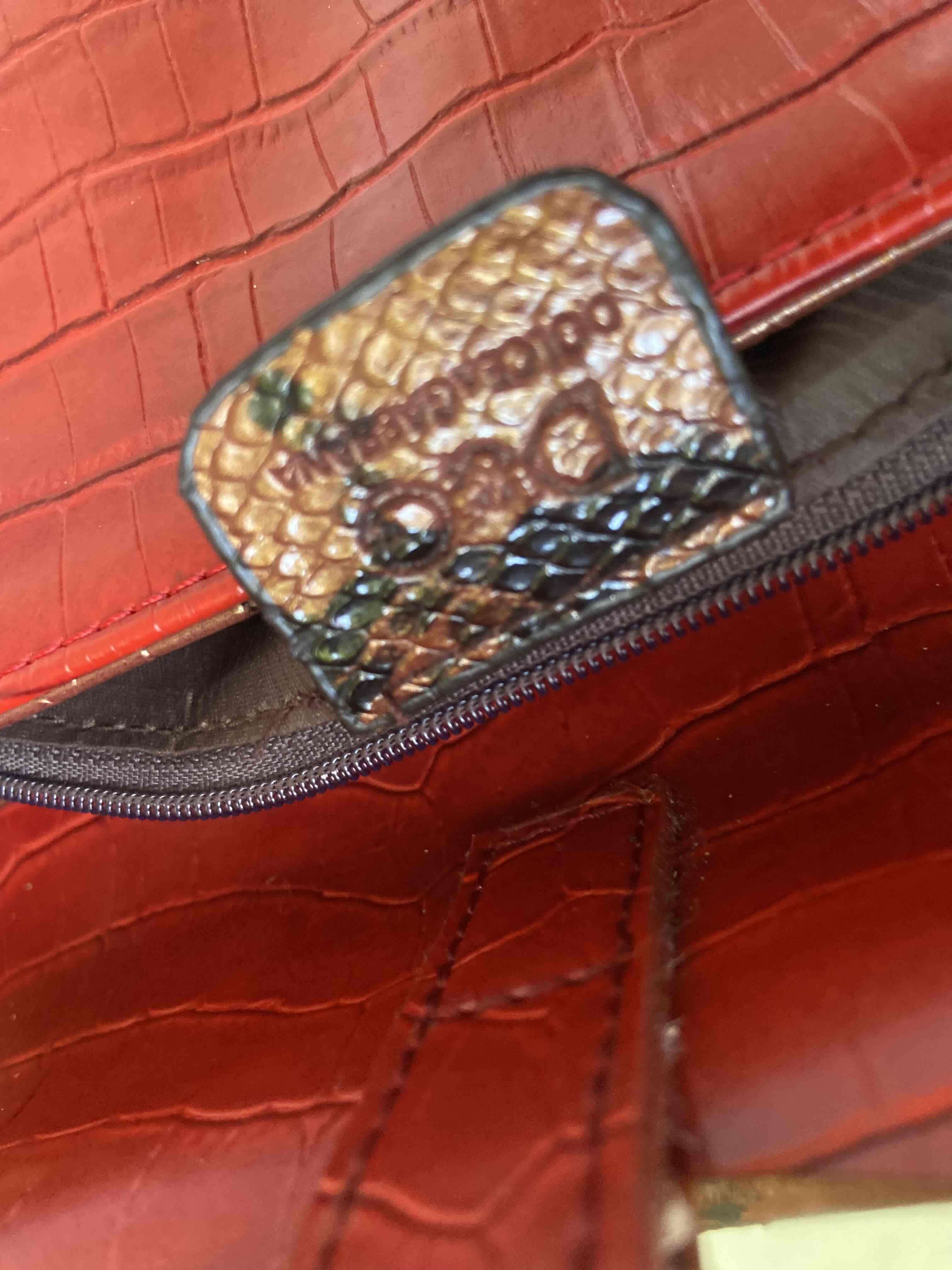 Cartera de mano exclusiva con diseño de pitón - miniatura 6