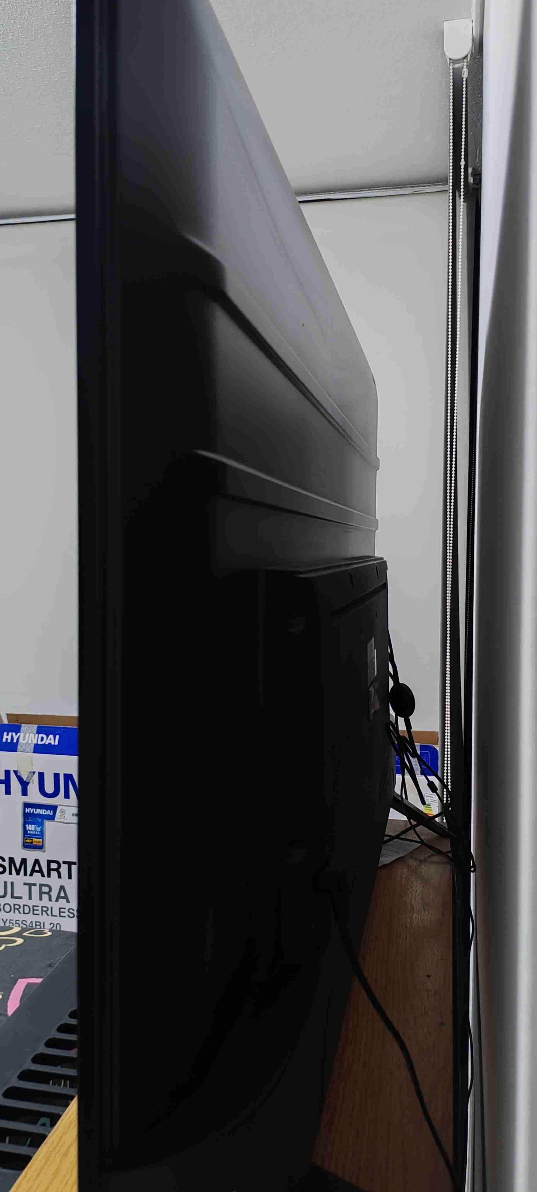 Smart TV Hyundai 55 pulgadas - miniatura 2