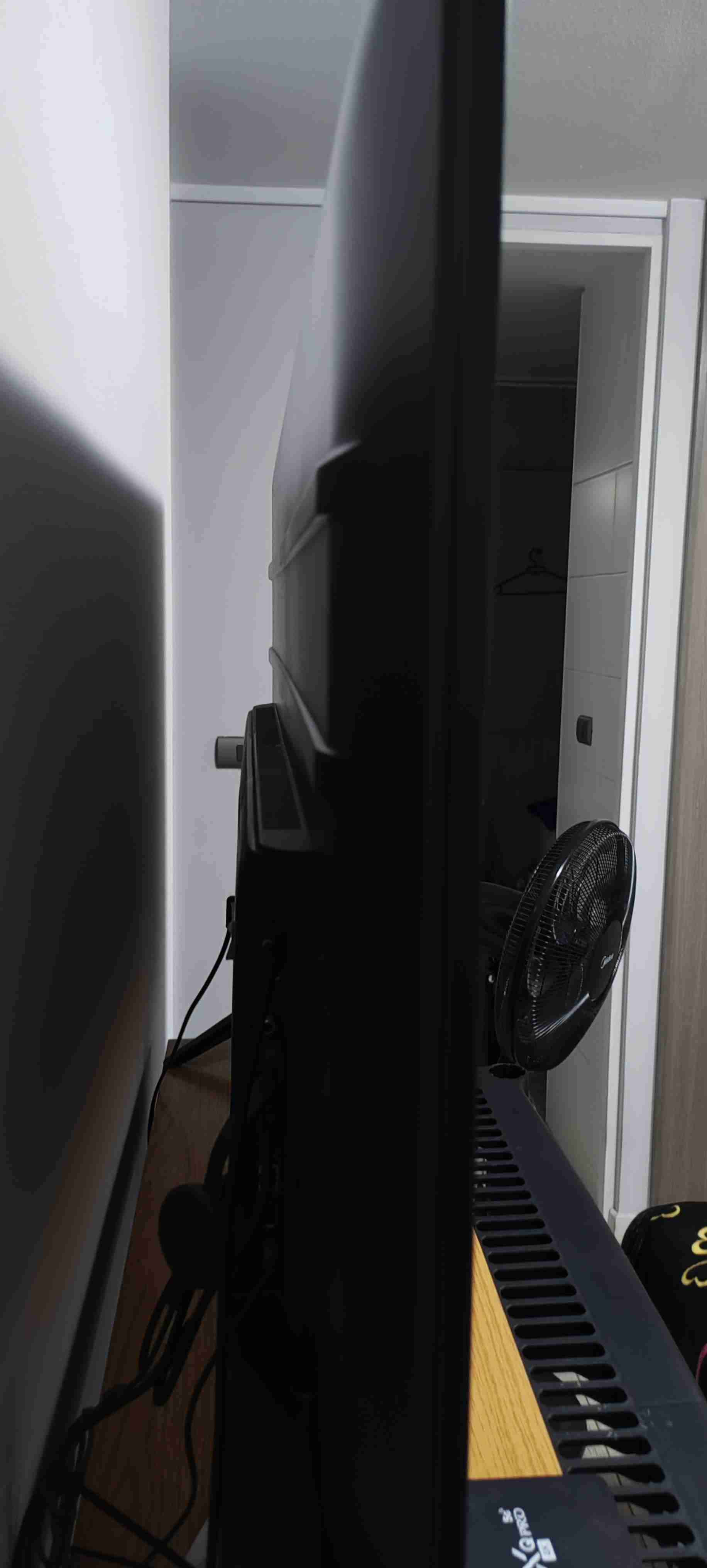 Smart TV Hyundai 55 pulgadas - miniatura 3