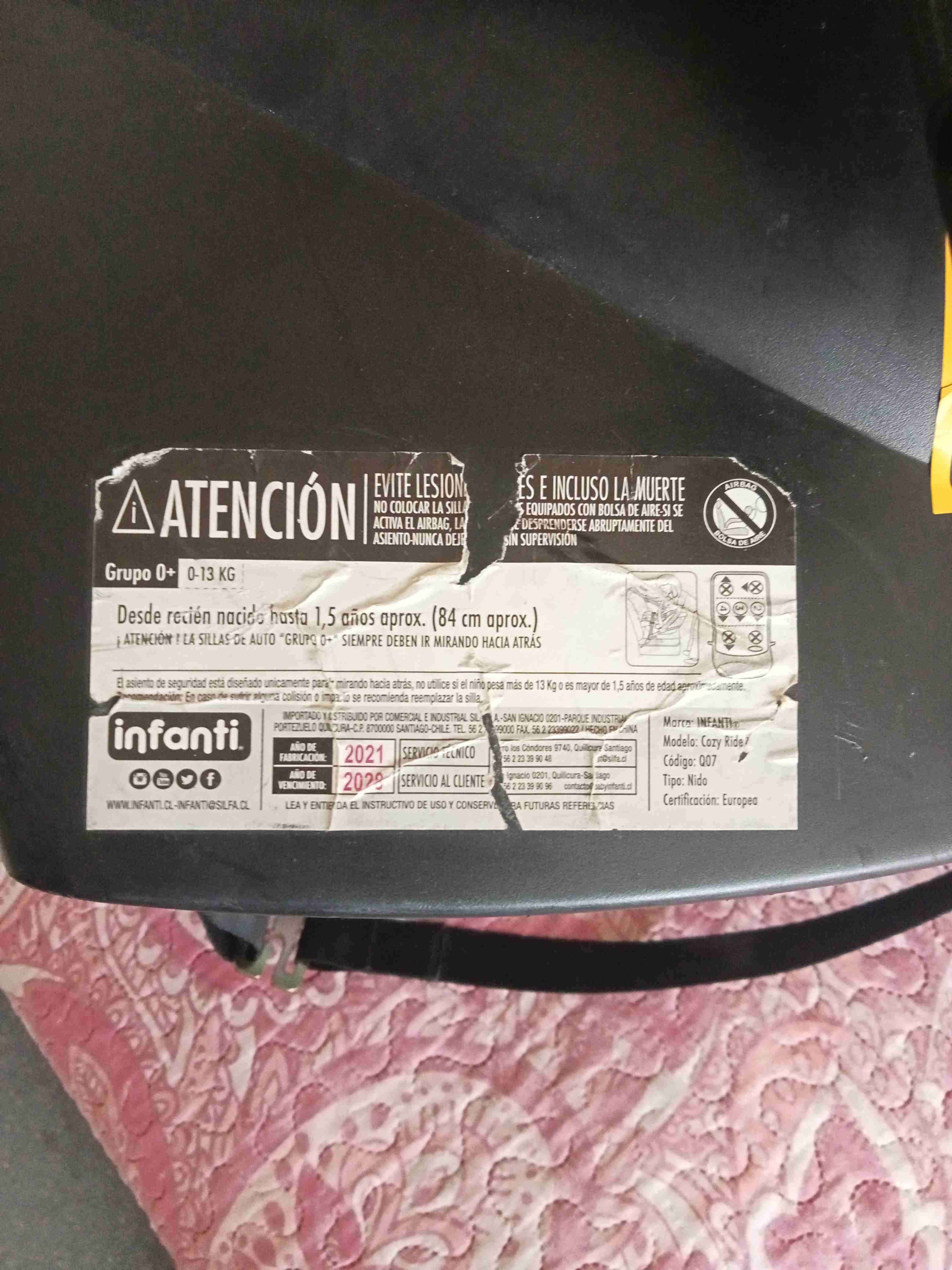 Silla de auto para bebé negra infanti - miniatura 3